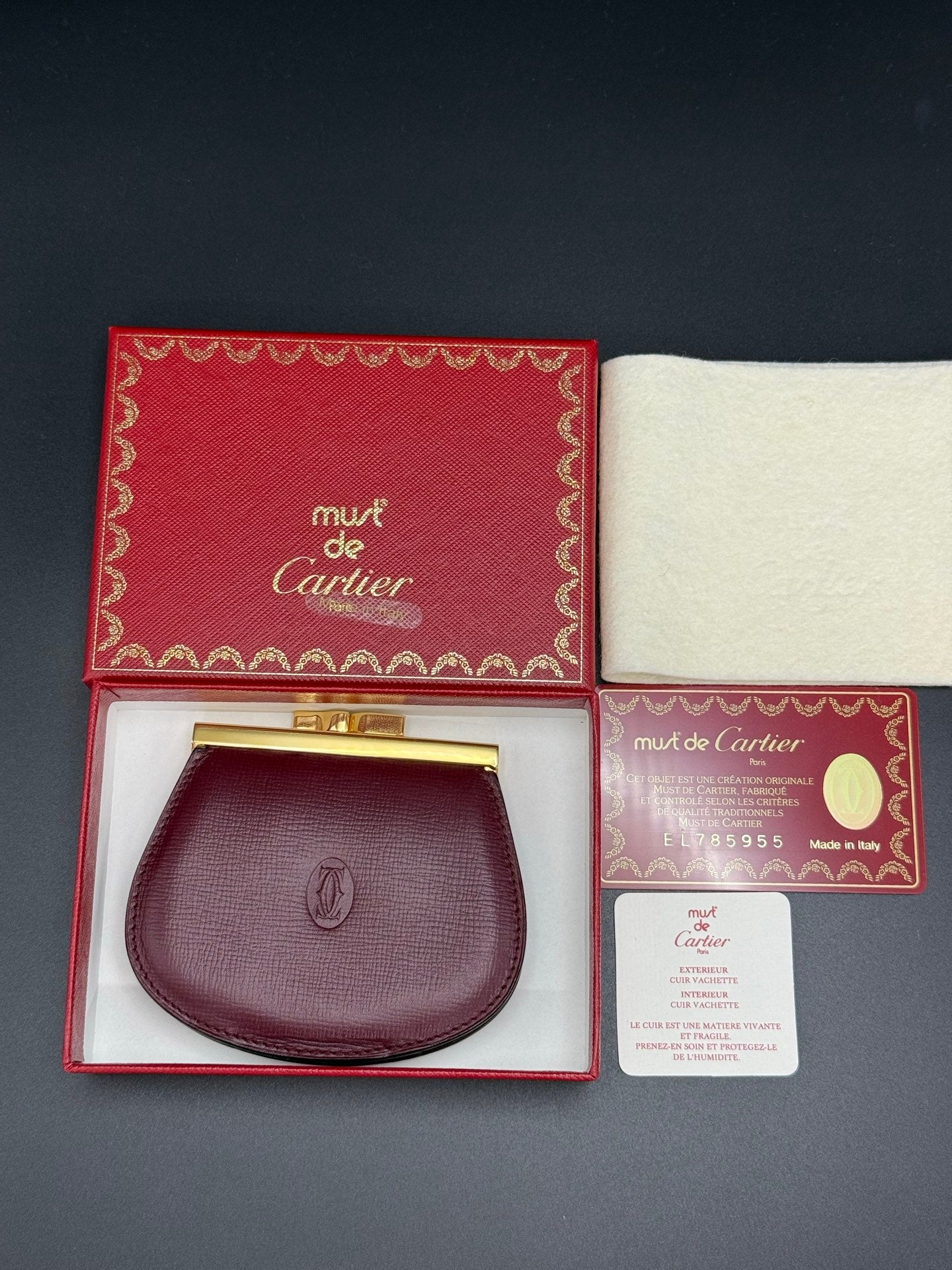 CARTIER Bordeaux Red Wallet