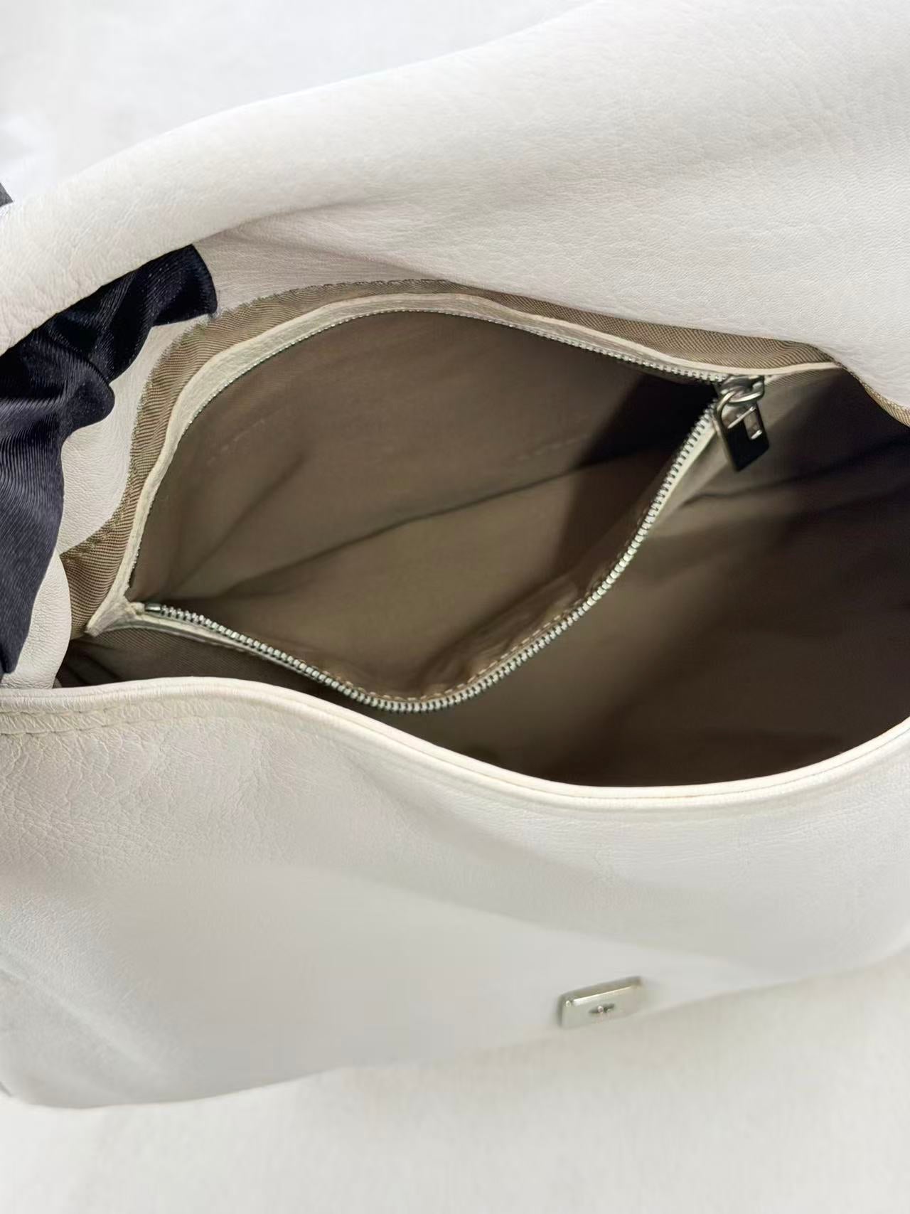 LOUIS VUITTON Damier Papillion Boston Handbag