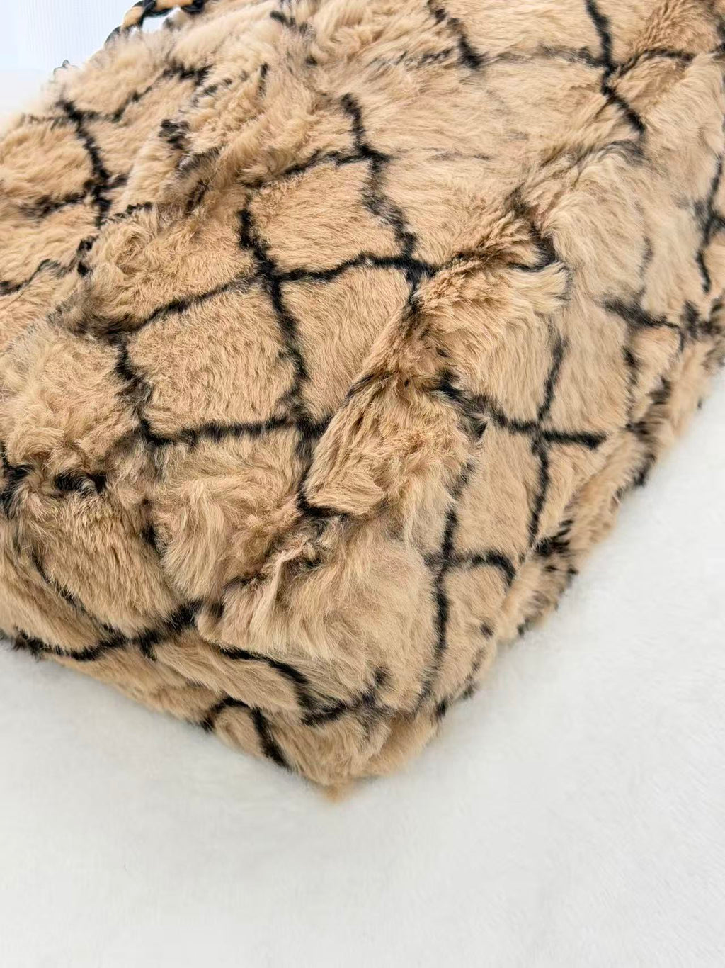 CHANEL Rabbit Fur Totebag