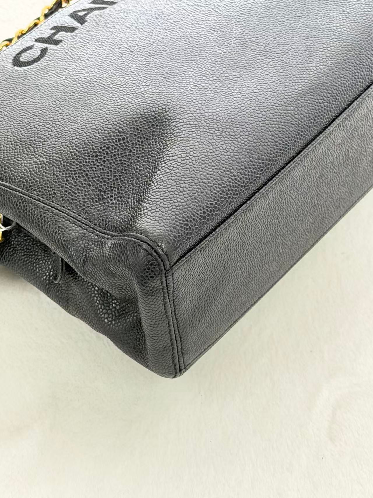 CHANEL Cavier Tote chainbag