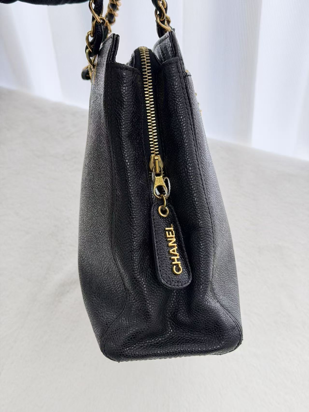 CHANEL Cavier Tote chainbag