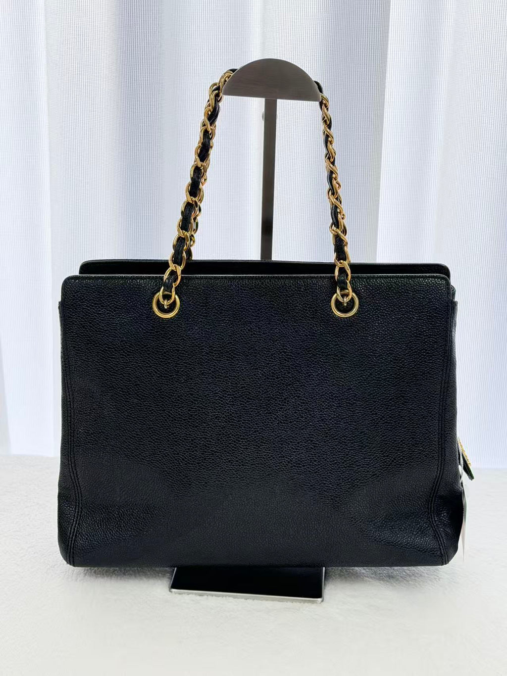 CHANEL Cavier Tote chainbag