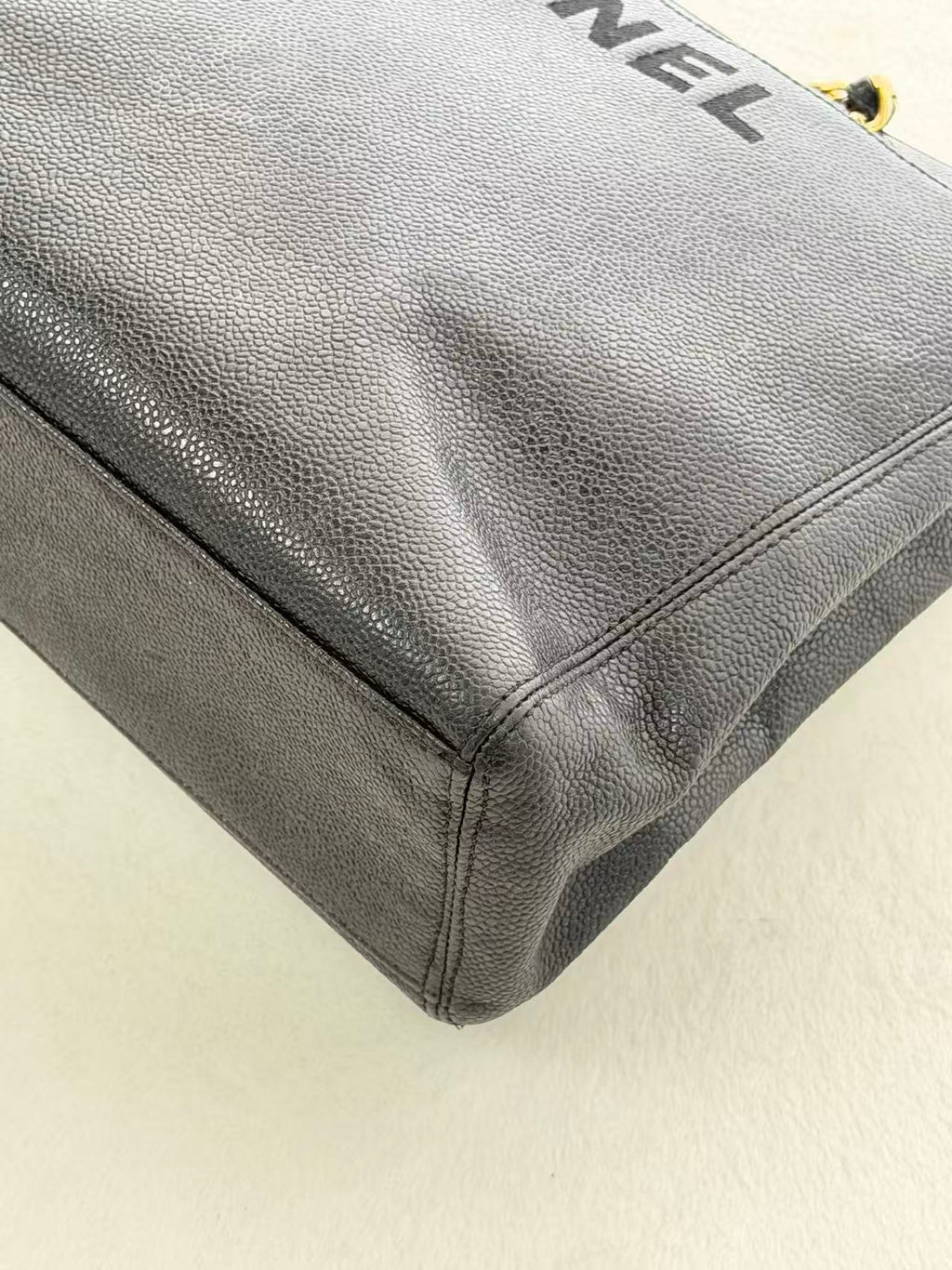 CHANEL Cavier Tote chainbag