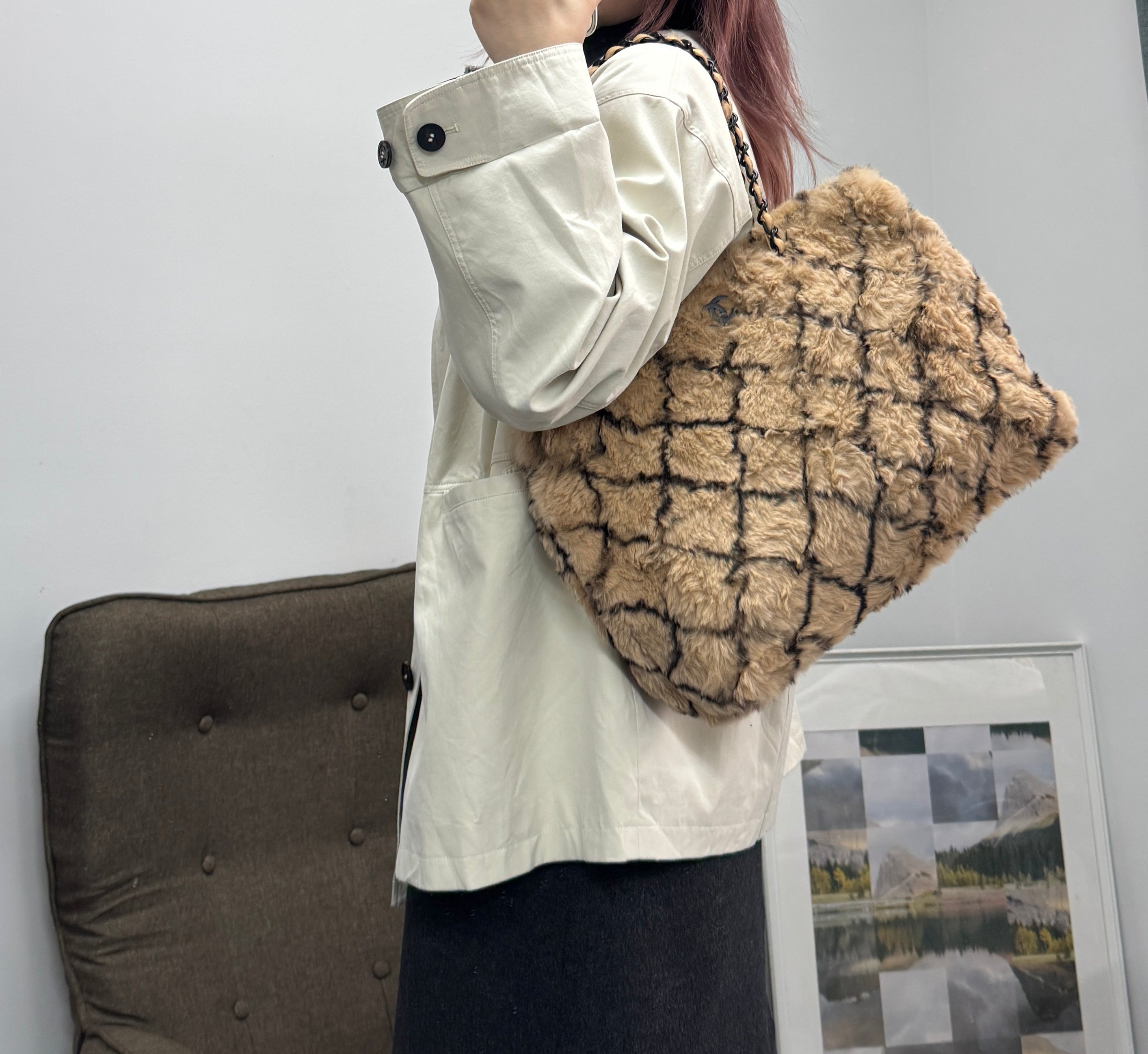 CHANEL Rabbit Fur Totebag