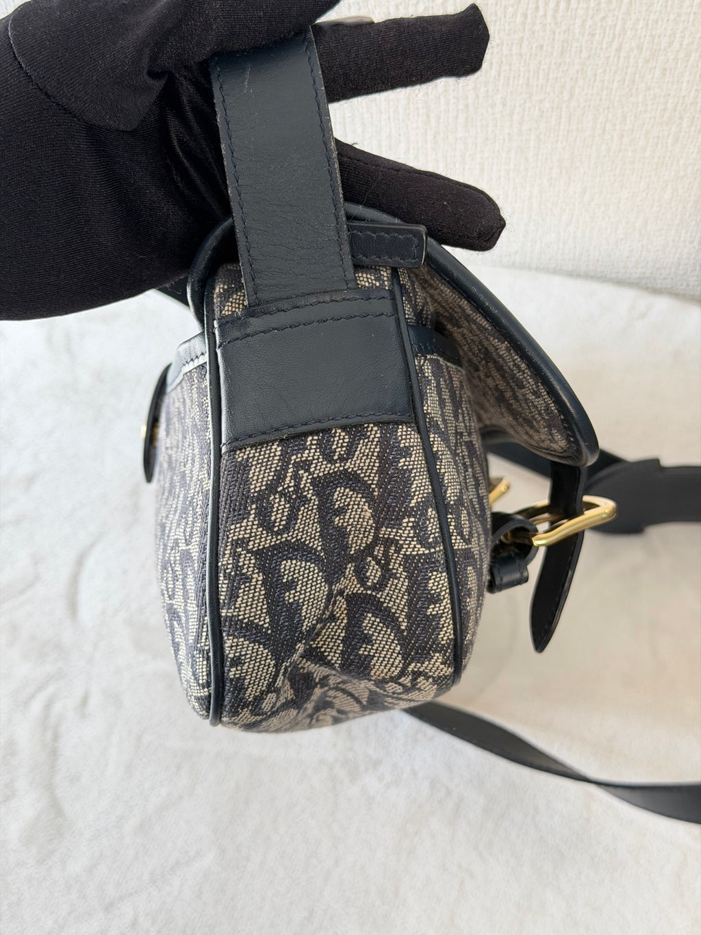 CHRISTIAN DIOR D'Oblique Messenger Shoulderbag