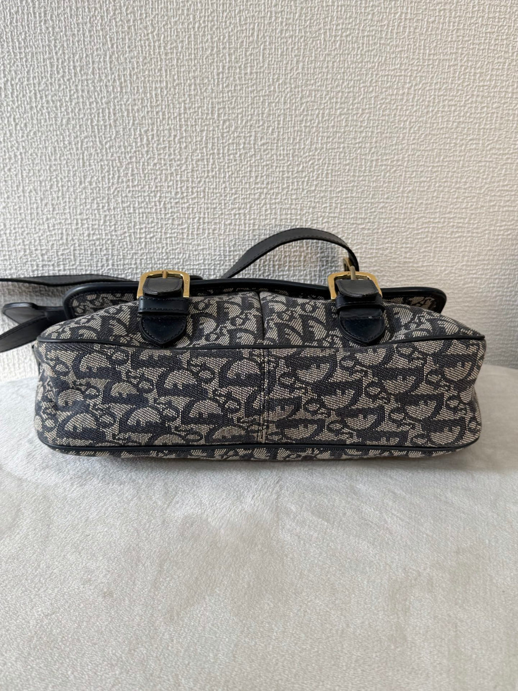 CHRISTIAN DIOR D'Oblique Messenger Shoulderbag