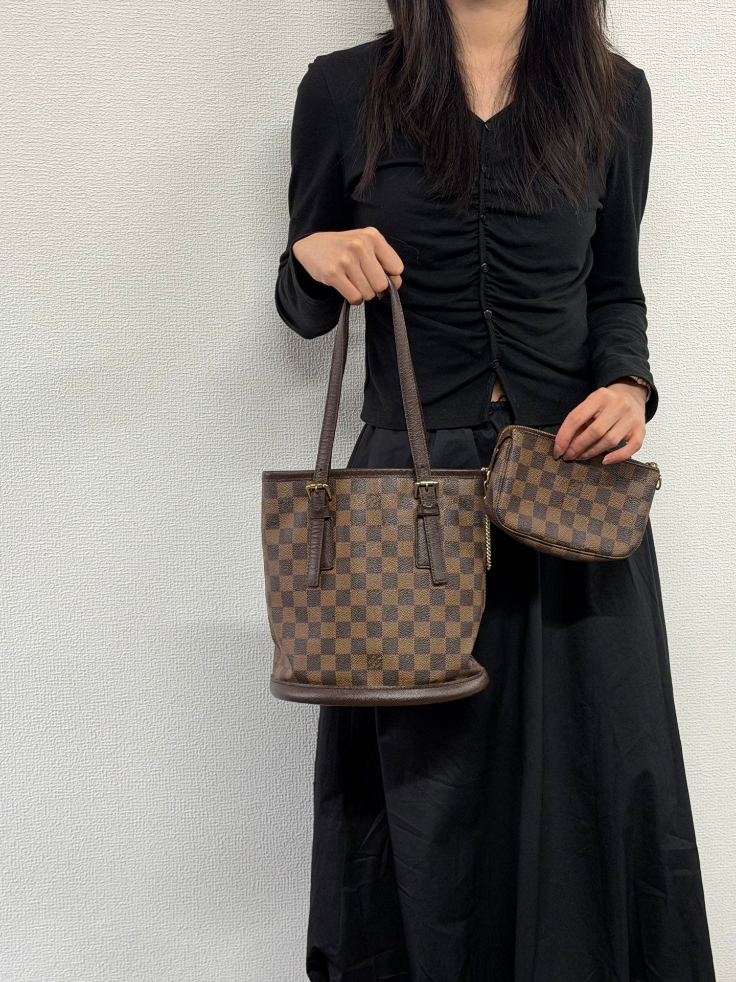 LOUIS VUITTON Damier BucketHandbag Set