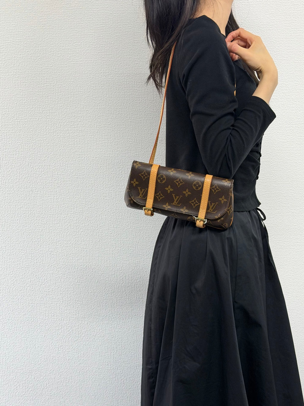 LOUIS VUITTON Monogram 2-way Handbag