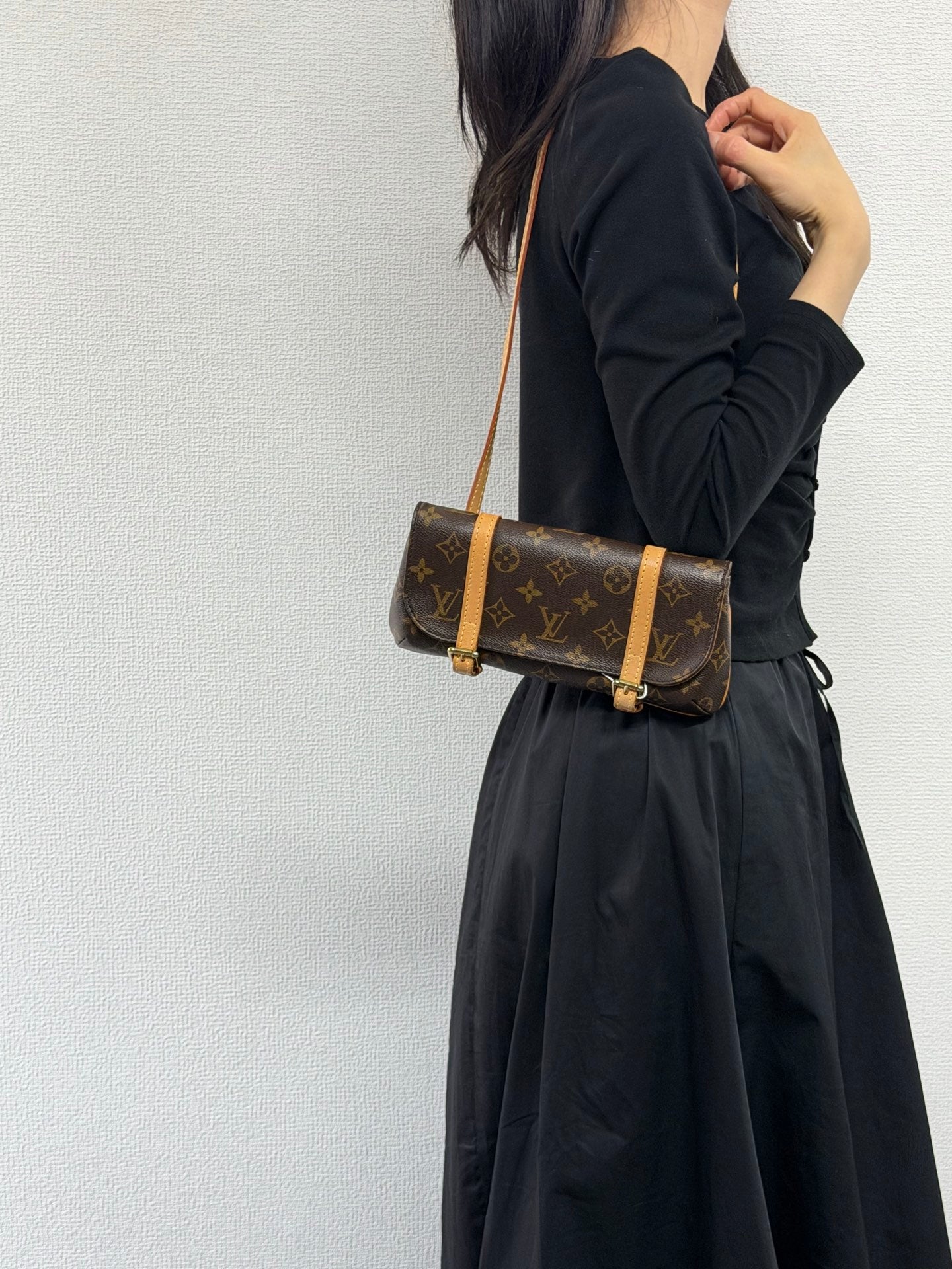 LOUIS VUITTON Monogram 2-way Handbag