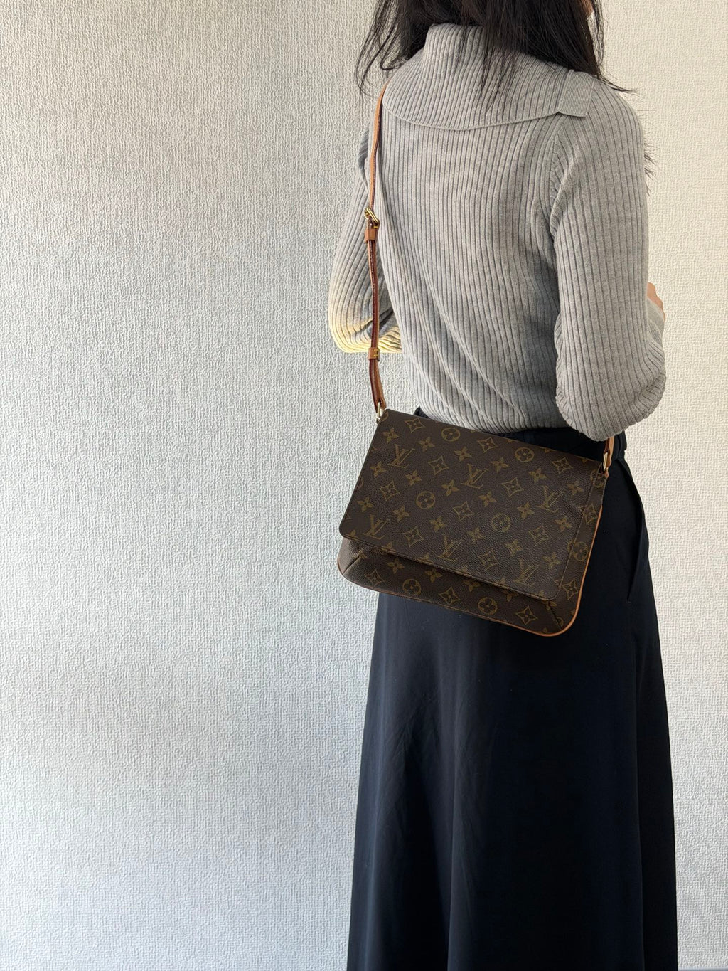 LOUIS VUITTON Monogram Shoulderbag