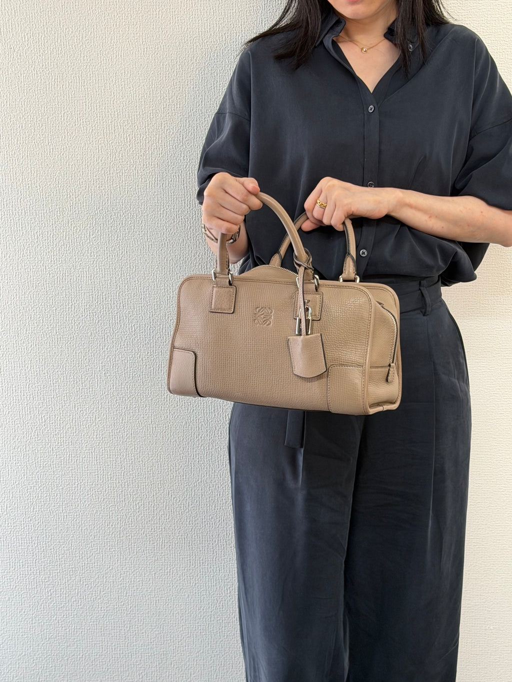 LOEWE Amazona Genuine Handbag
