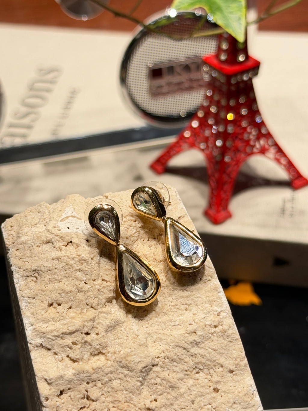 DIOR Vintage Raindrop-shaped Earring