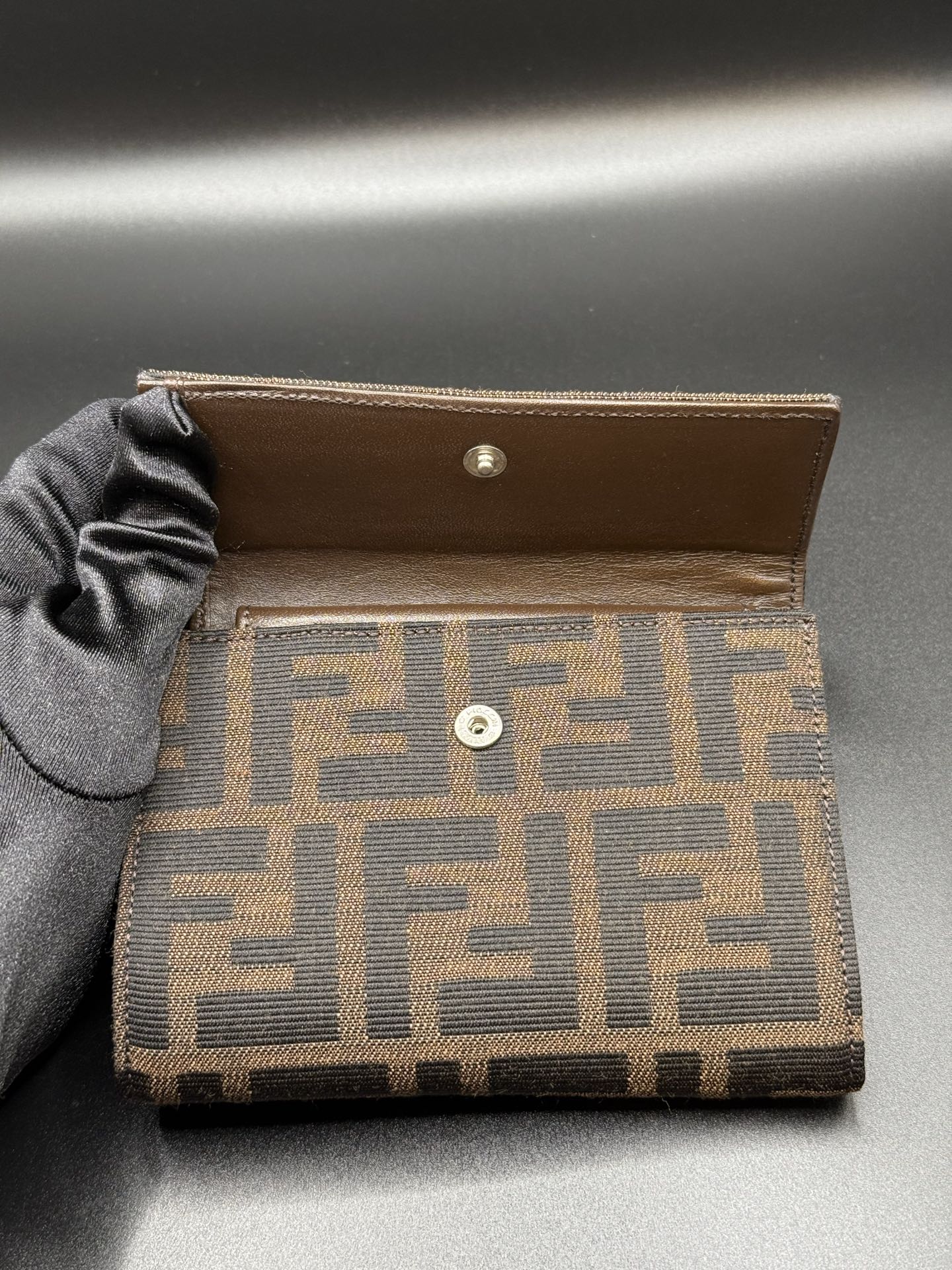 FENDI Zucca Mamma Wallet | Rank A