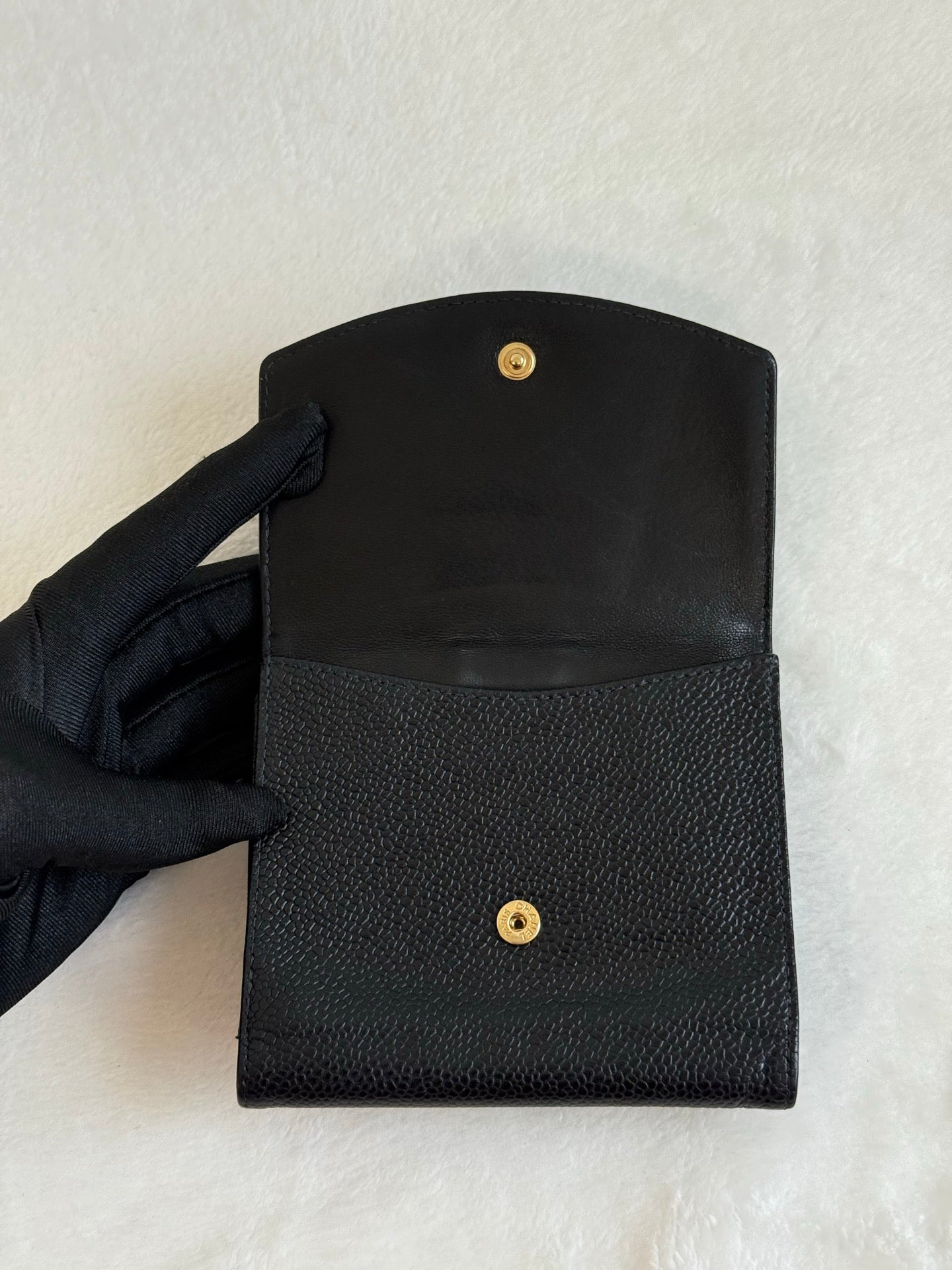 CHANEL Caviar Wallet