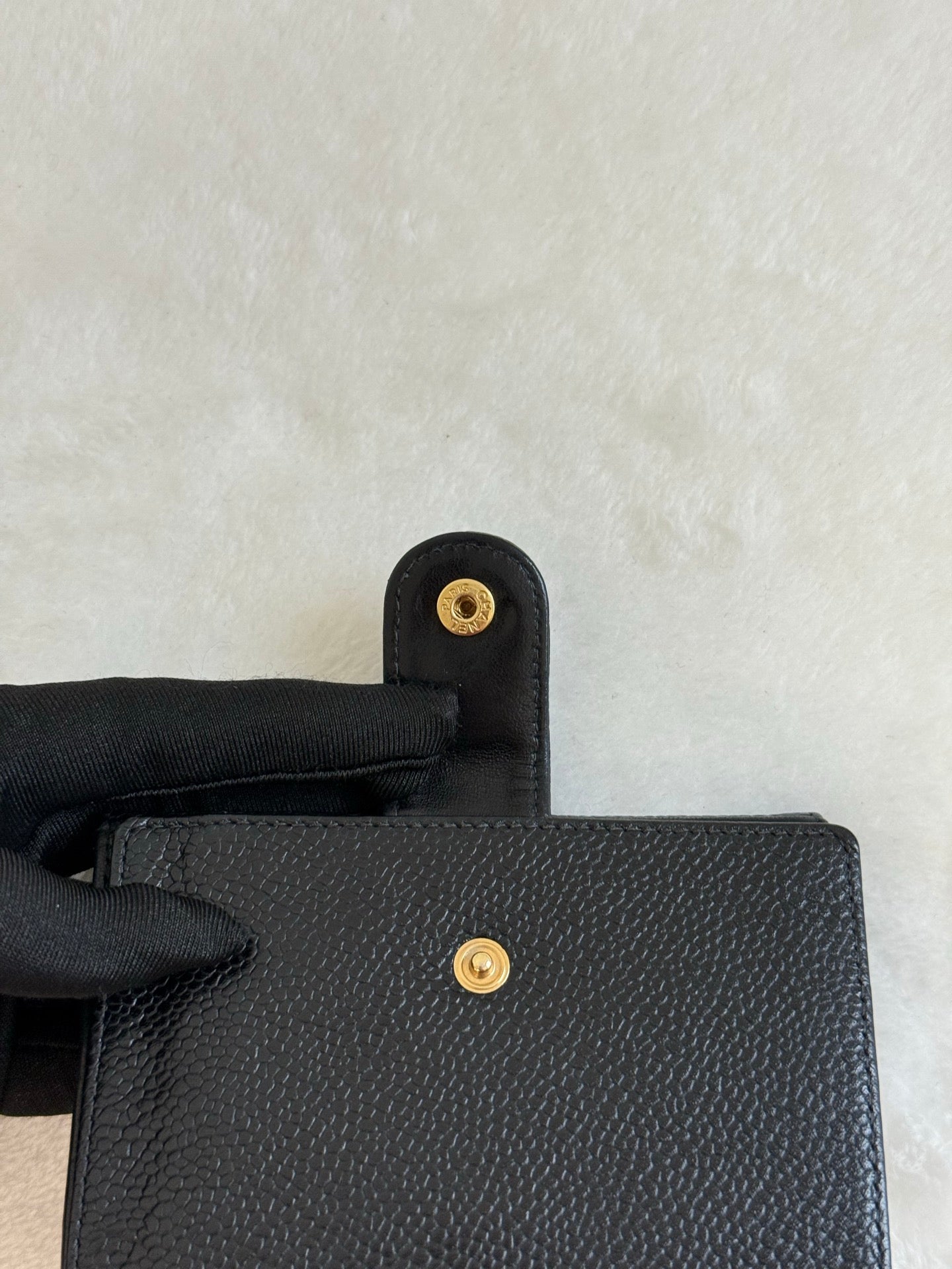 CHANEL Caviar Wallet