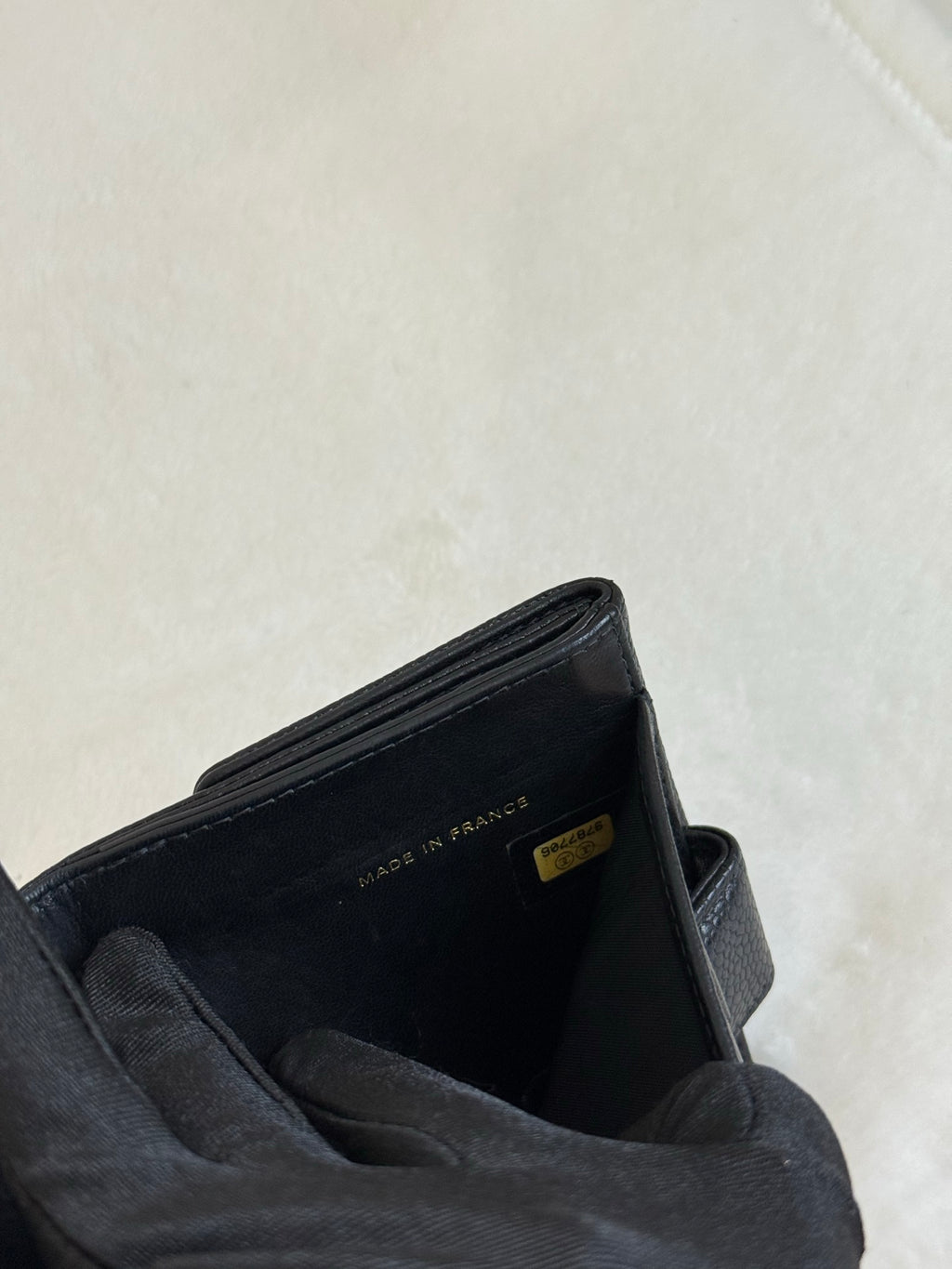 CHANEL Caviar Wallet