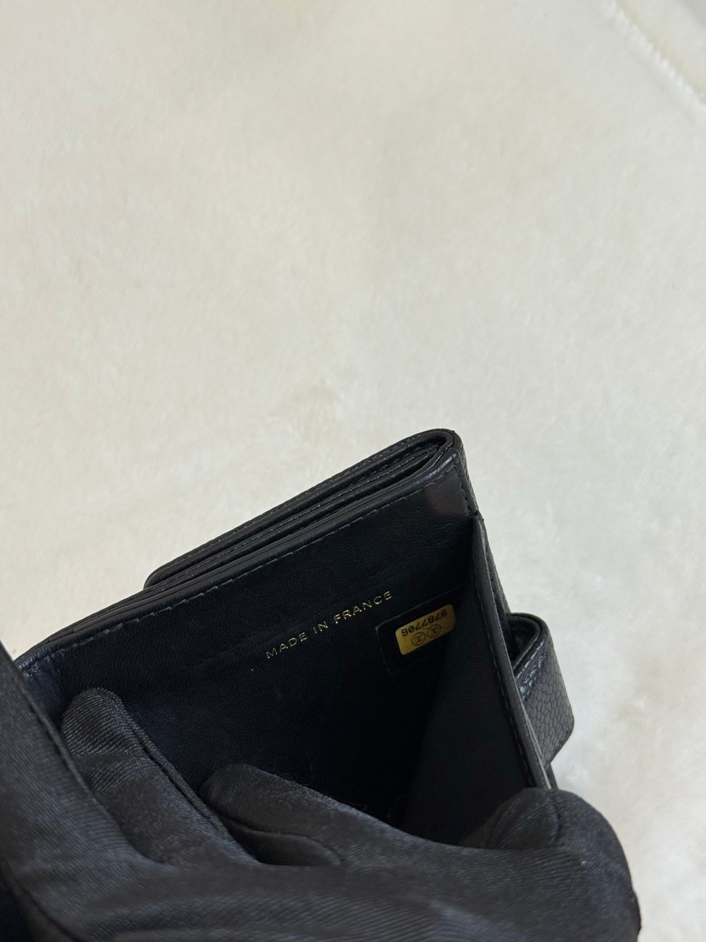CHANEL Caviar Wallet