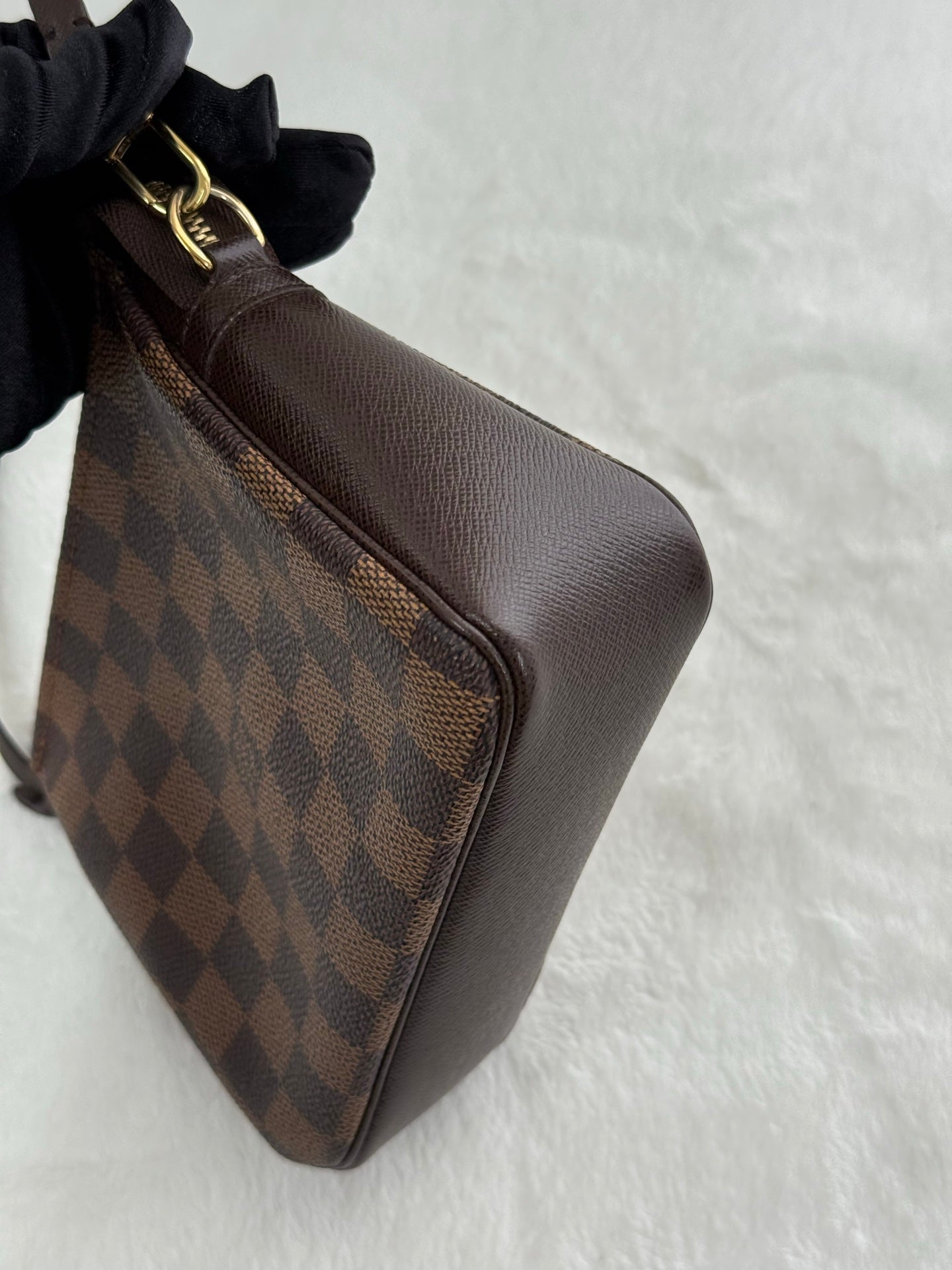 LOUIS VUITTON  Damier Shoulder bag
