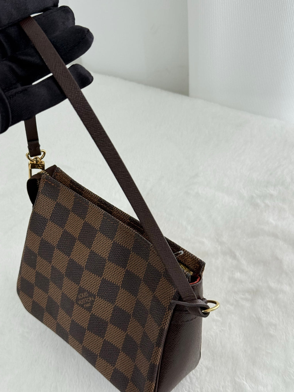 LOUIS VUITTON  Damier Shoulder bag