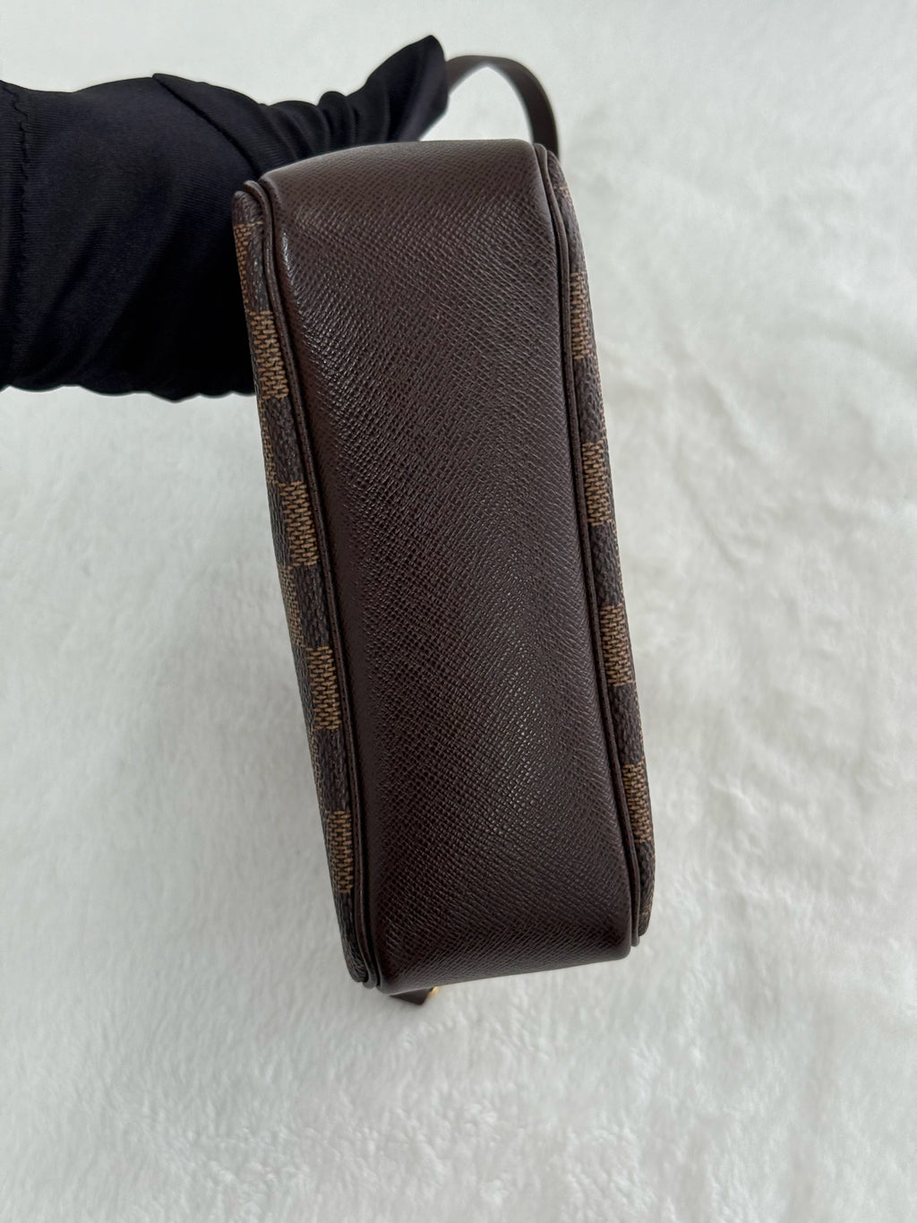 LOUIS VUITTON  Damier Shoulder bag