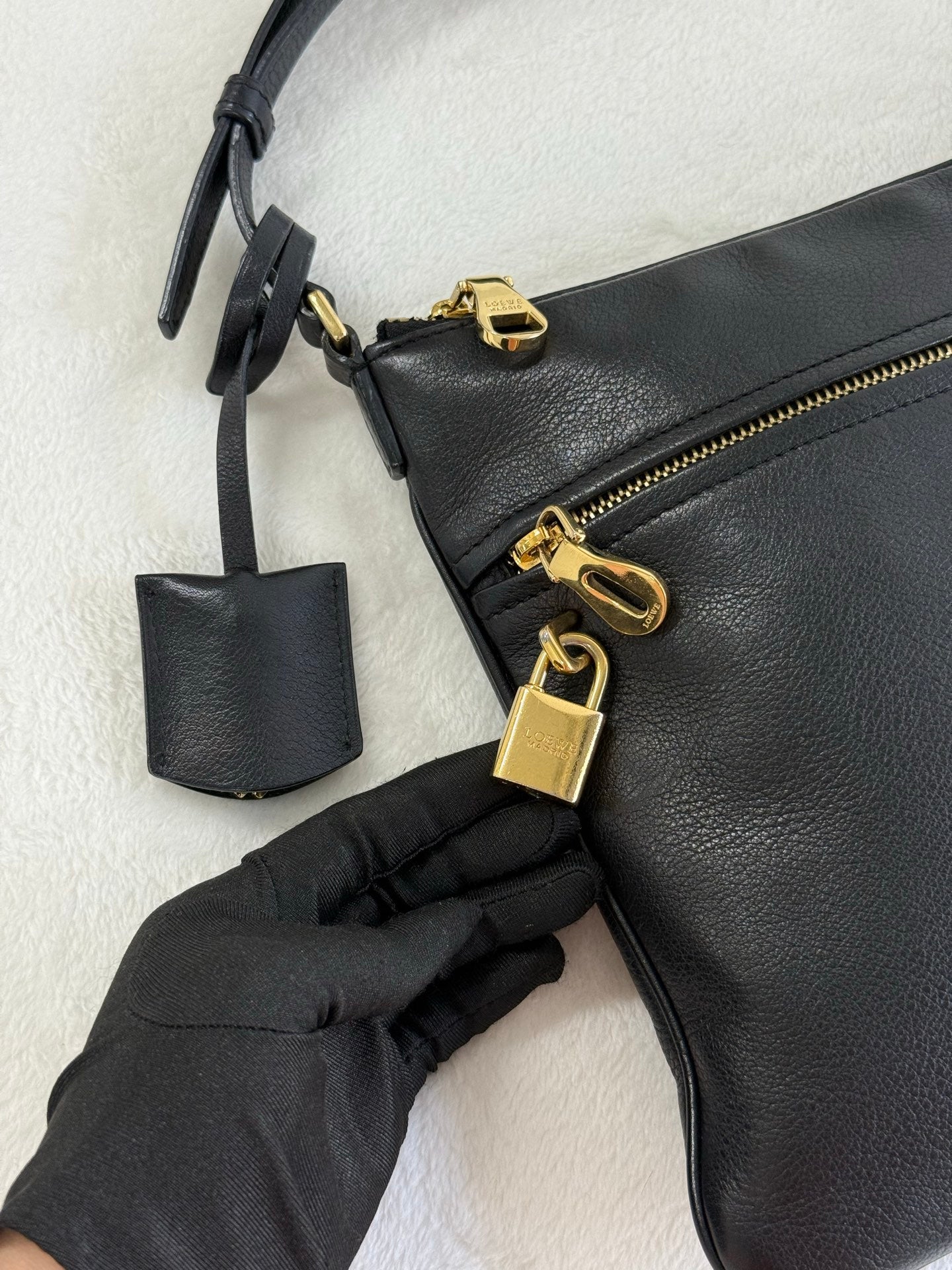 LOEWE shoulder bag
