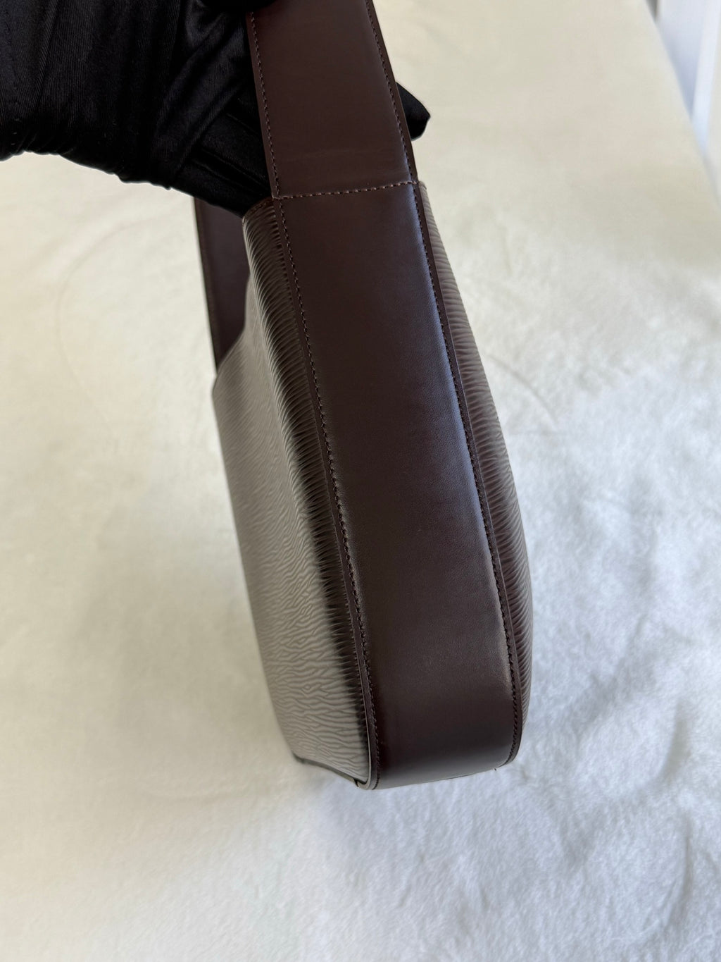 LOUIS VUITTON Epi Leather Bag 