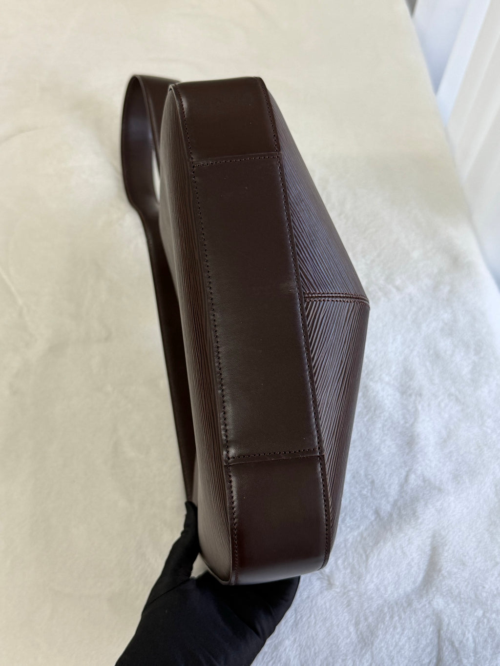 LOUIS VUITTON Epi Leather Bag 