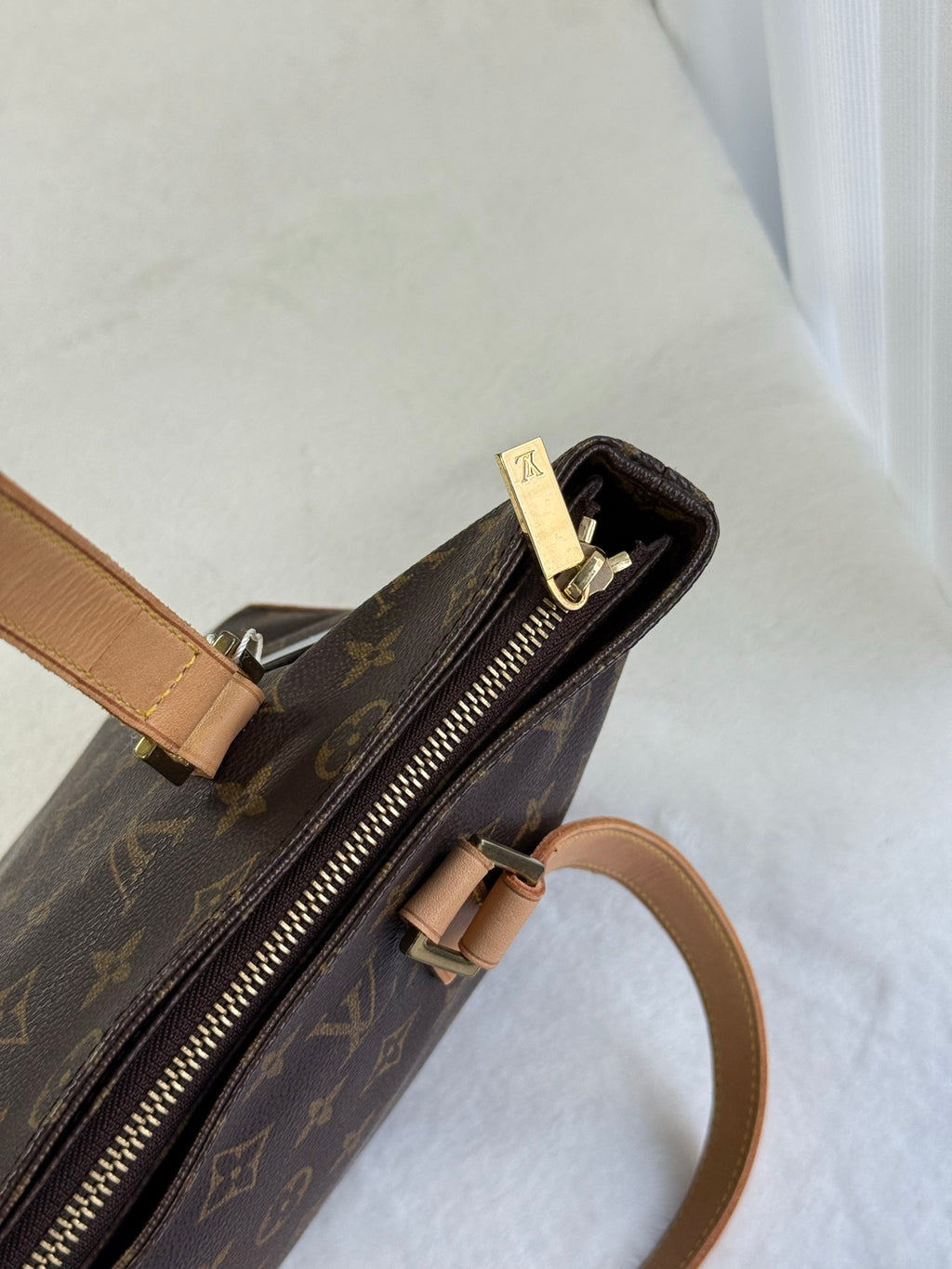 LOUIS VUITTON Monogram Piano 