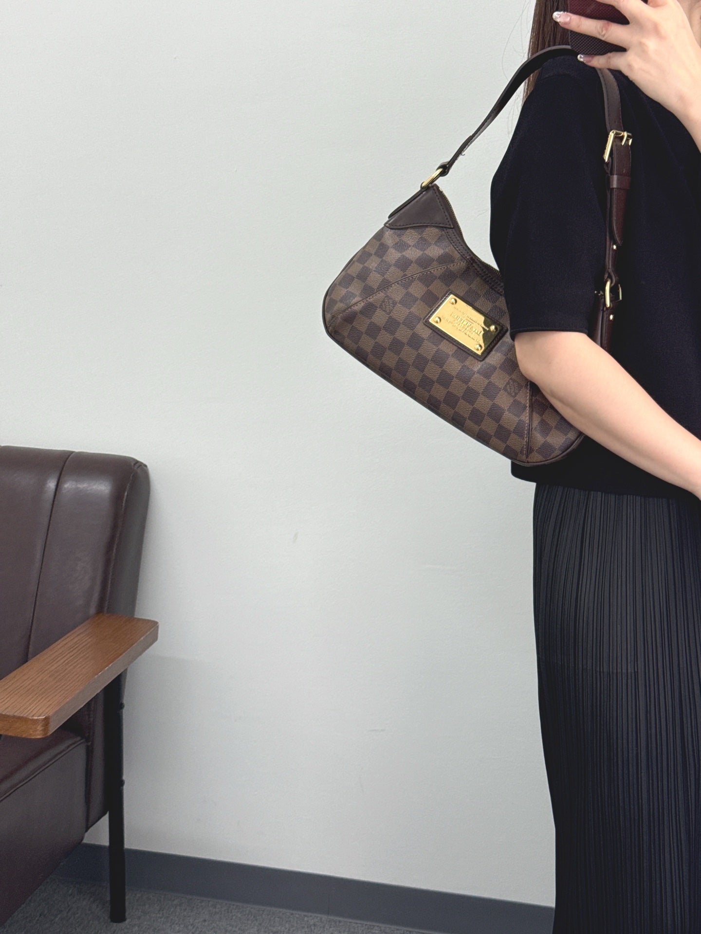 LOUIS VUITTON Damier Handbag
