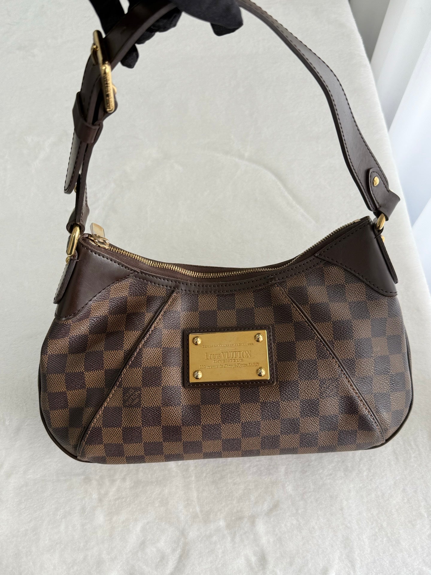 LOUIS VUITTON Damier Handbag