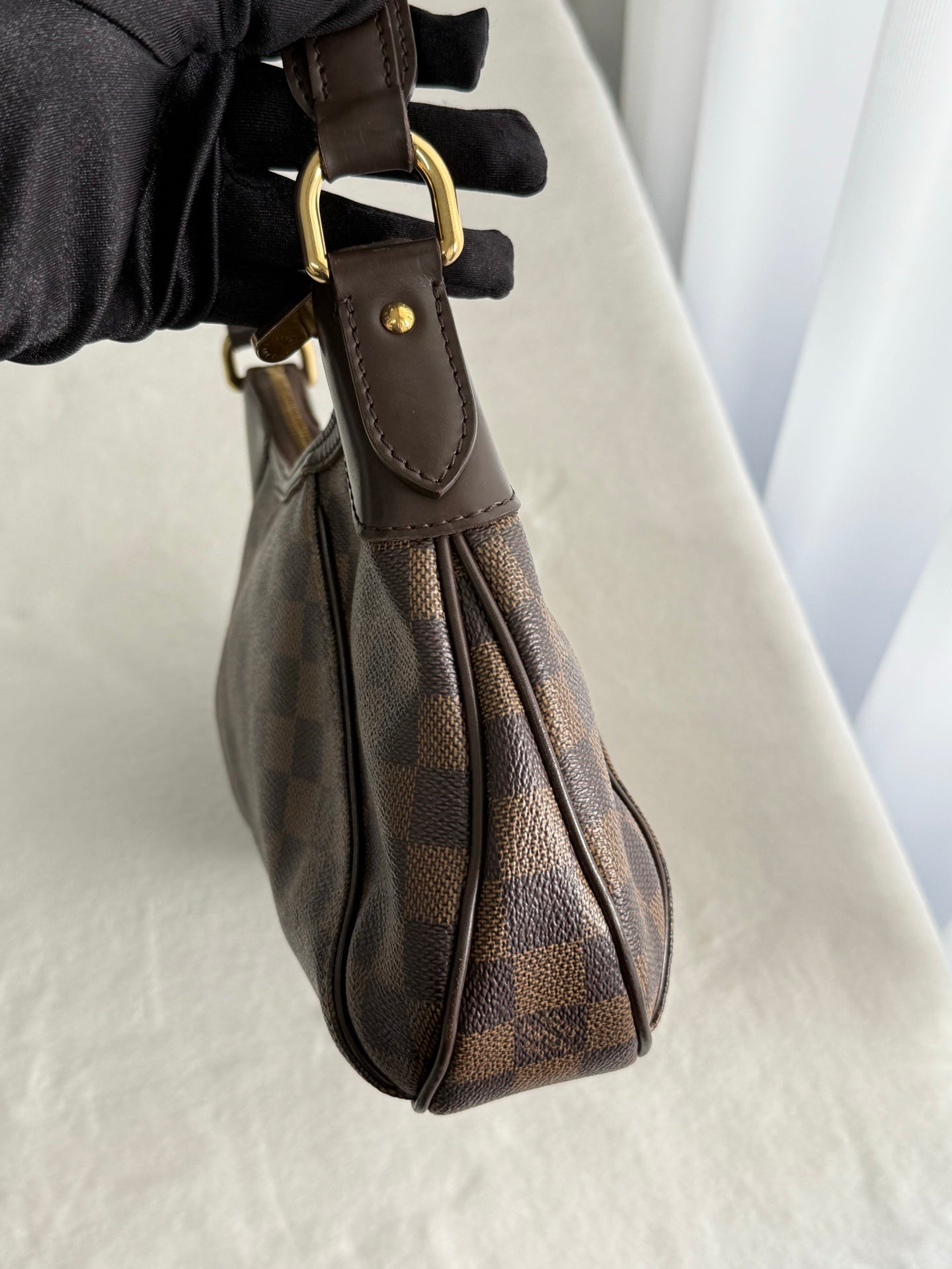LOUIS VUITTON Damier Handbag