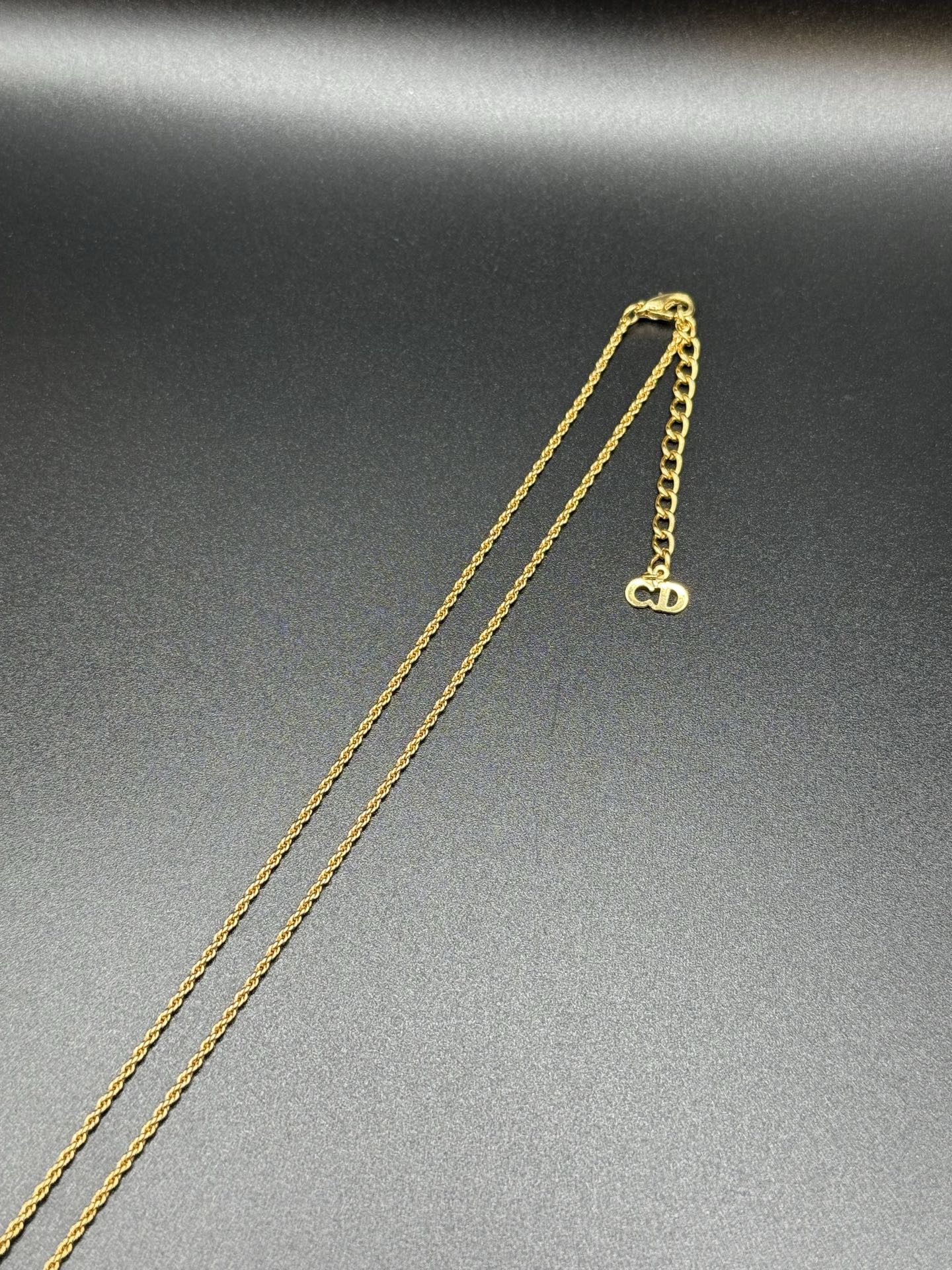 Dior Necklace Circle Shape
