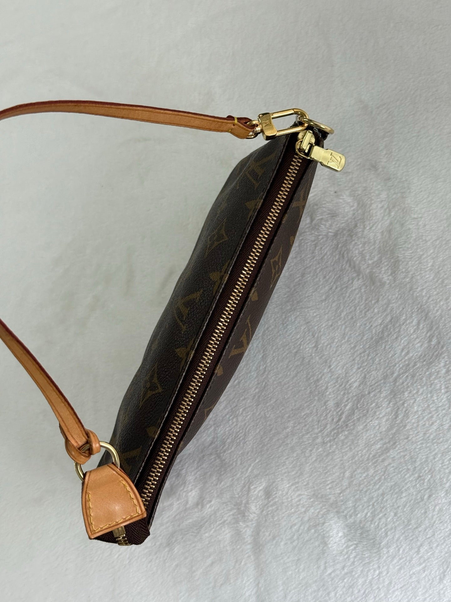 LOUIS VUITTON Mahjong Bag