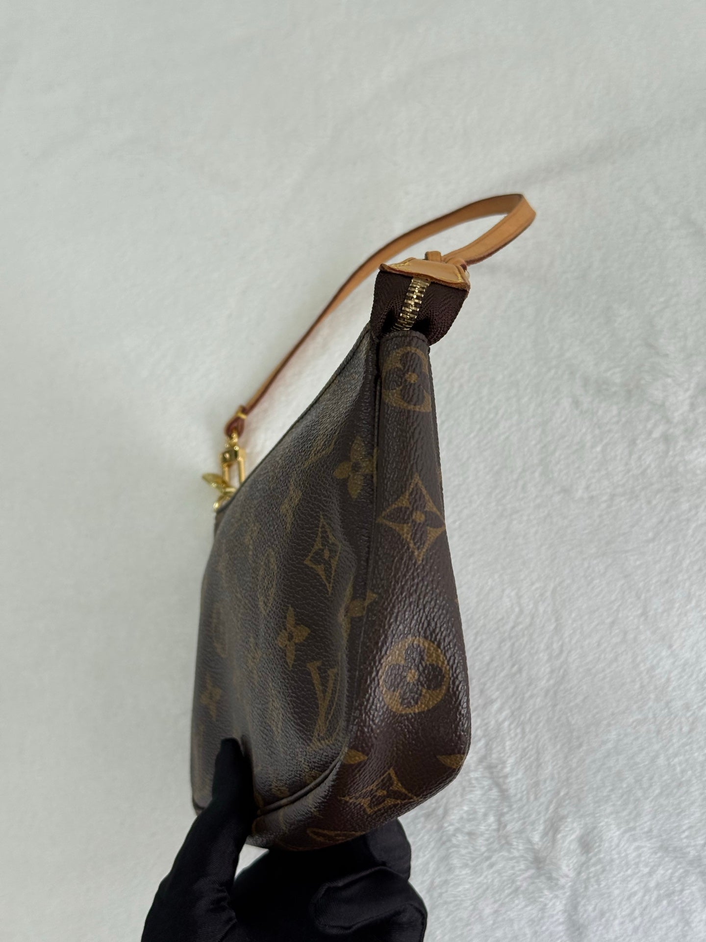 LOUIS VUITTON Mahjong Bag