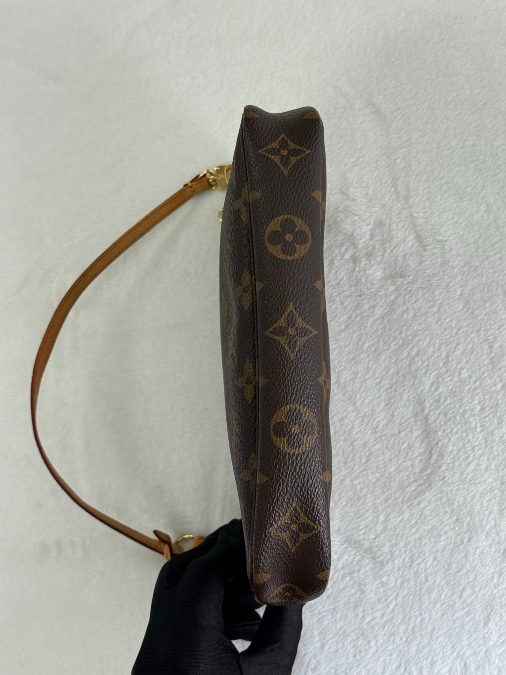 LOUIS VUITTON Mahjong Bag