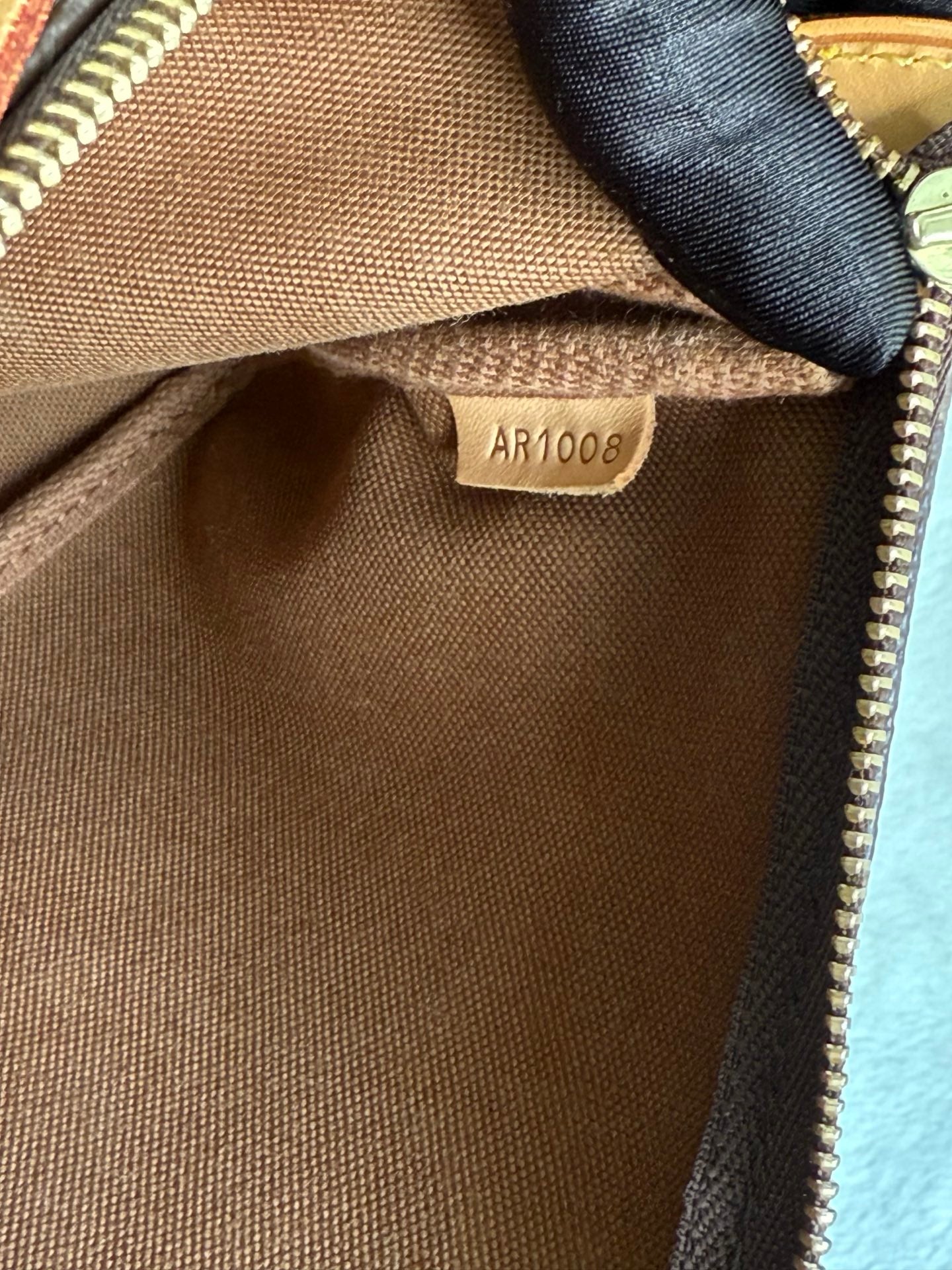 LOUIS VUITTON Mahjong Bag