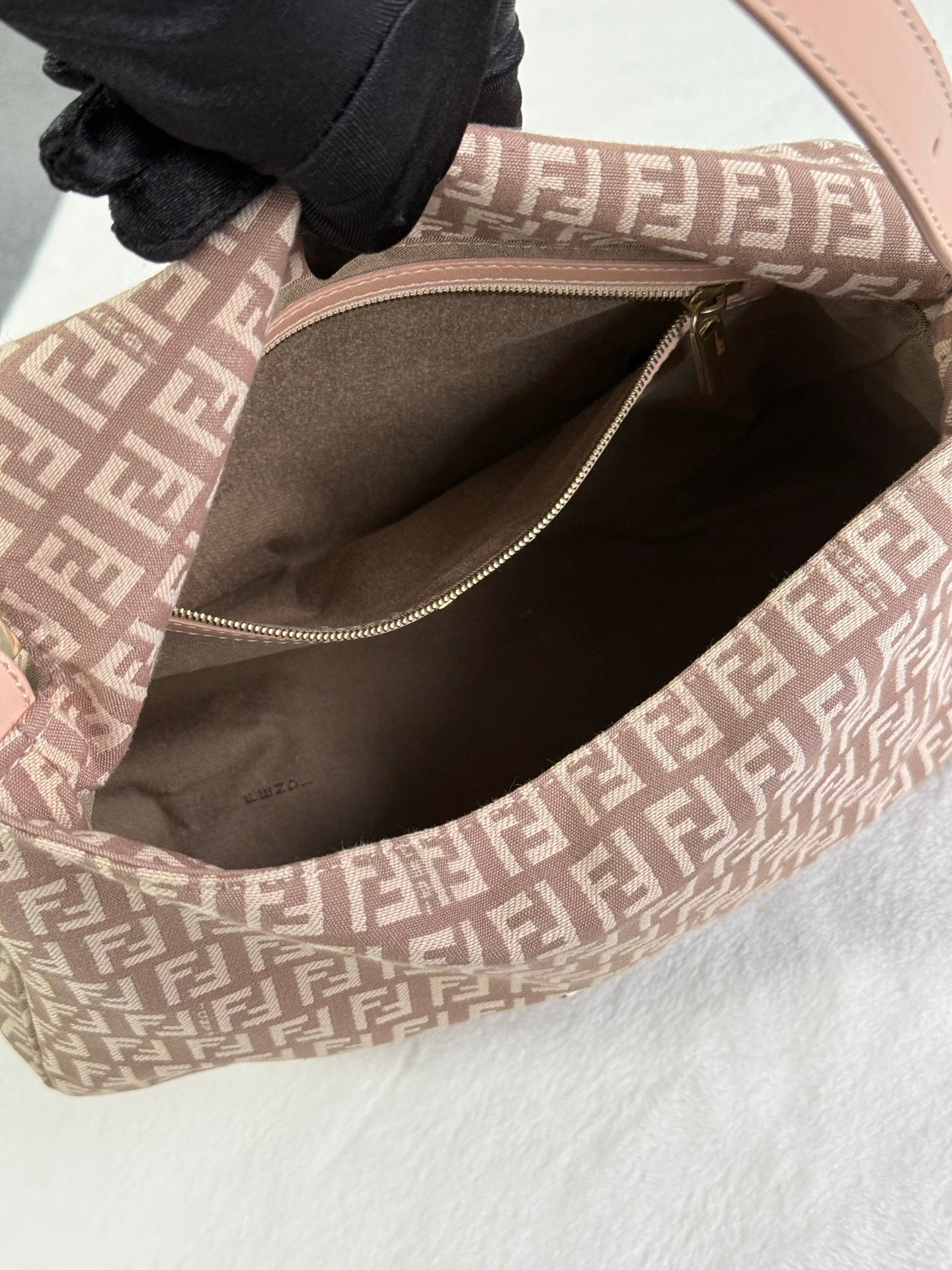 FENDI Baguette Bag