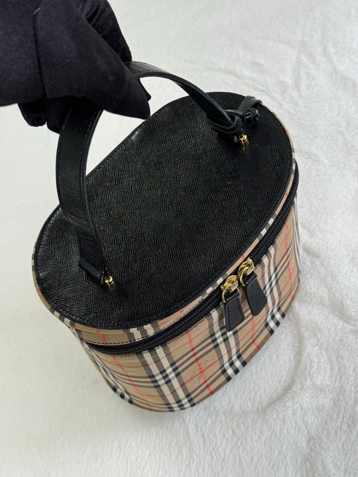 BURBERRY Vanity Case Bag