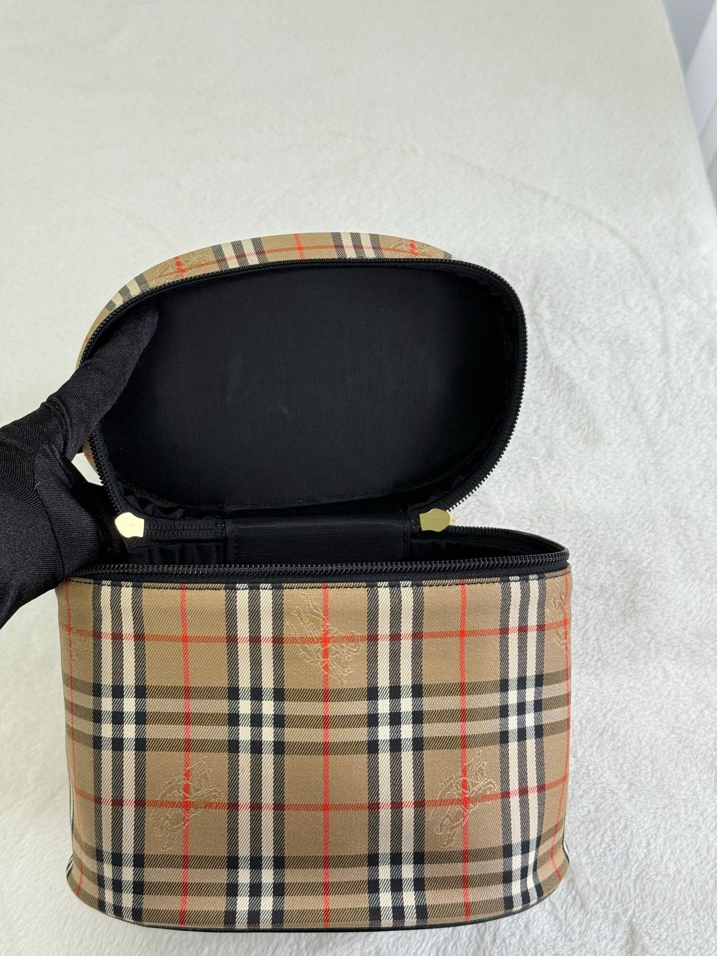 BURBERRY Vanity Case Bag