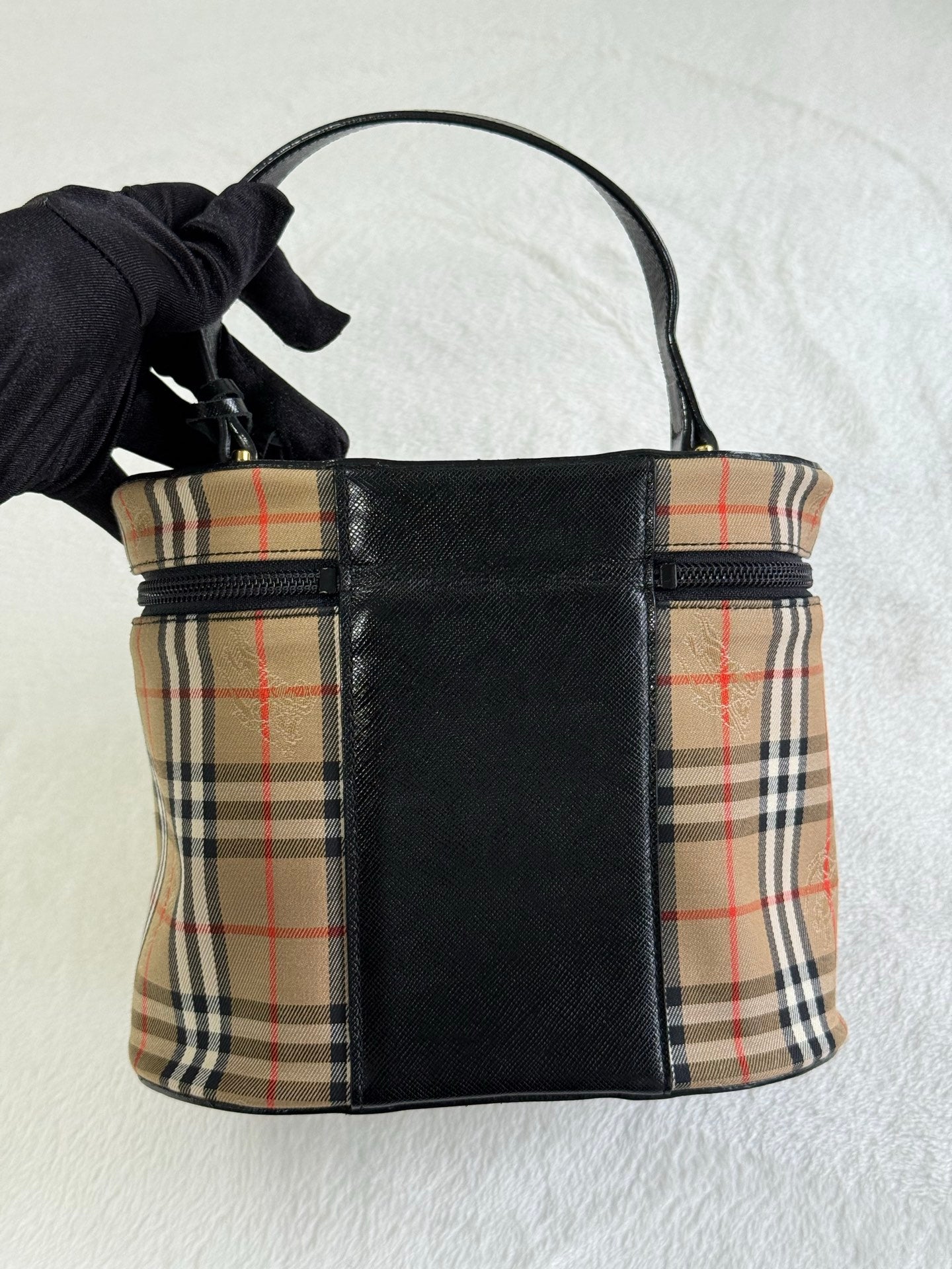 BURBERRY Vanity Case Bag