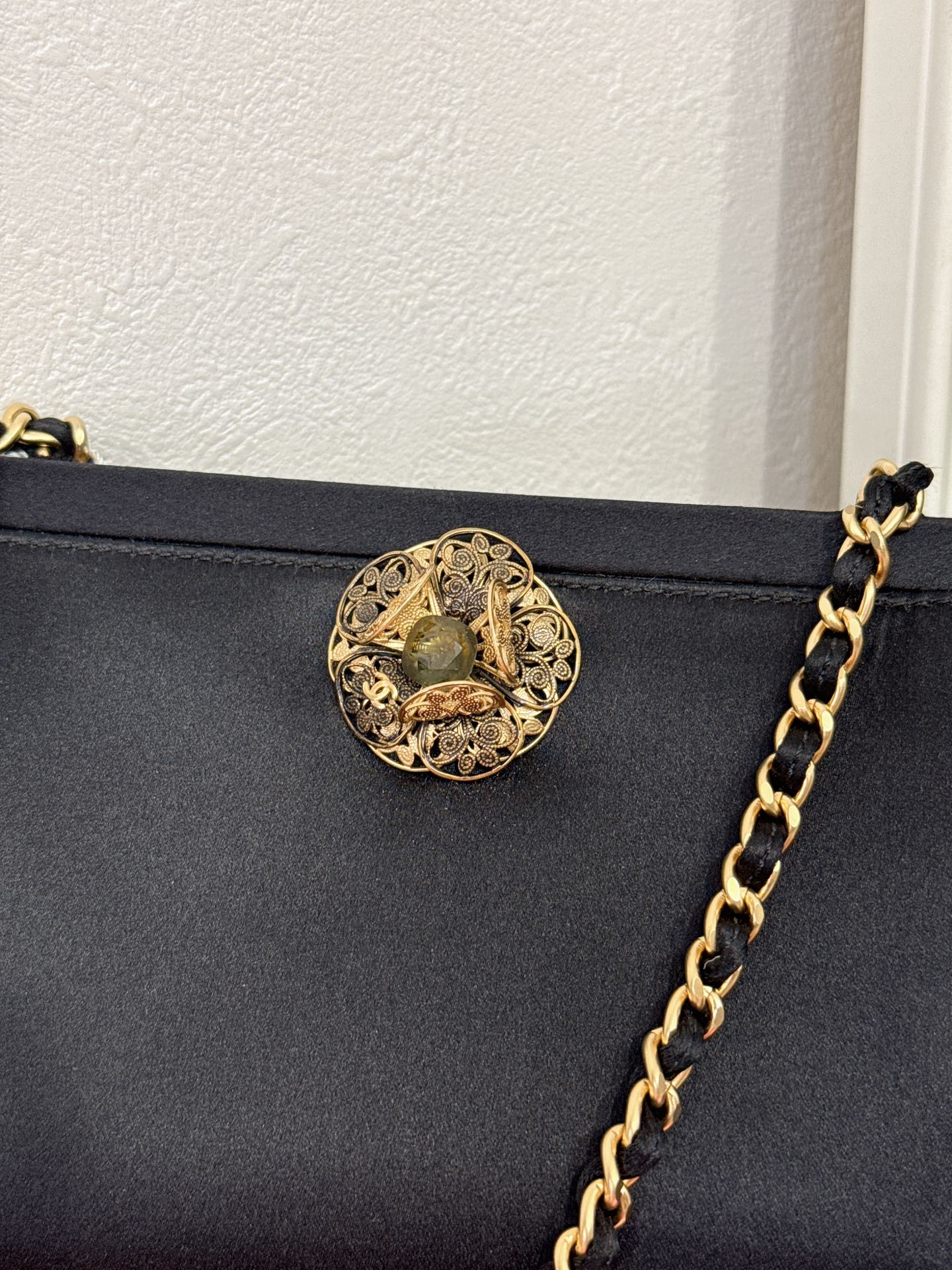 CHANEL Satin Camellia Chainbag