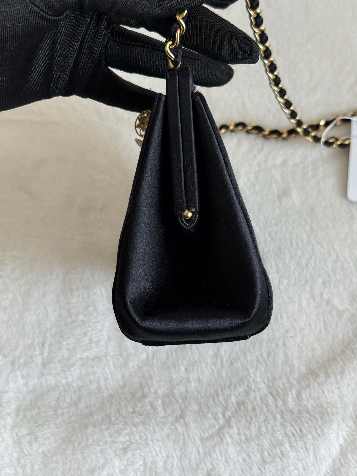 CHANEL Satin Camellia Chainbag
