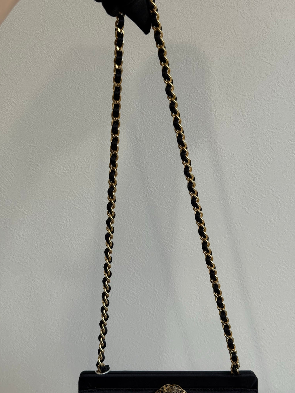 CHANEL Satin Camellia Chainbag