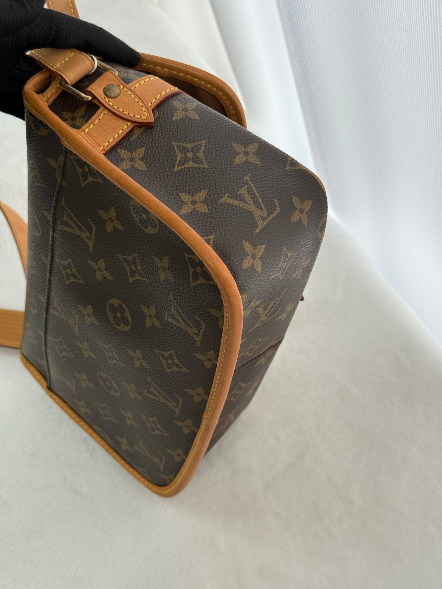 LOUIS VUITTON Monogram Baguette Bag