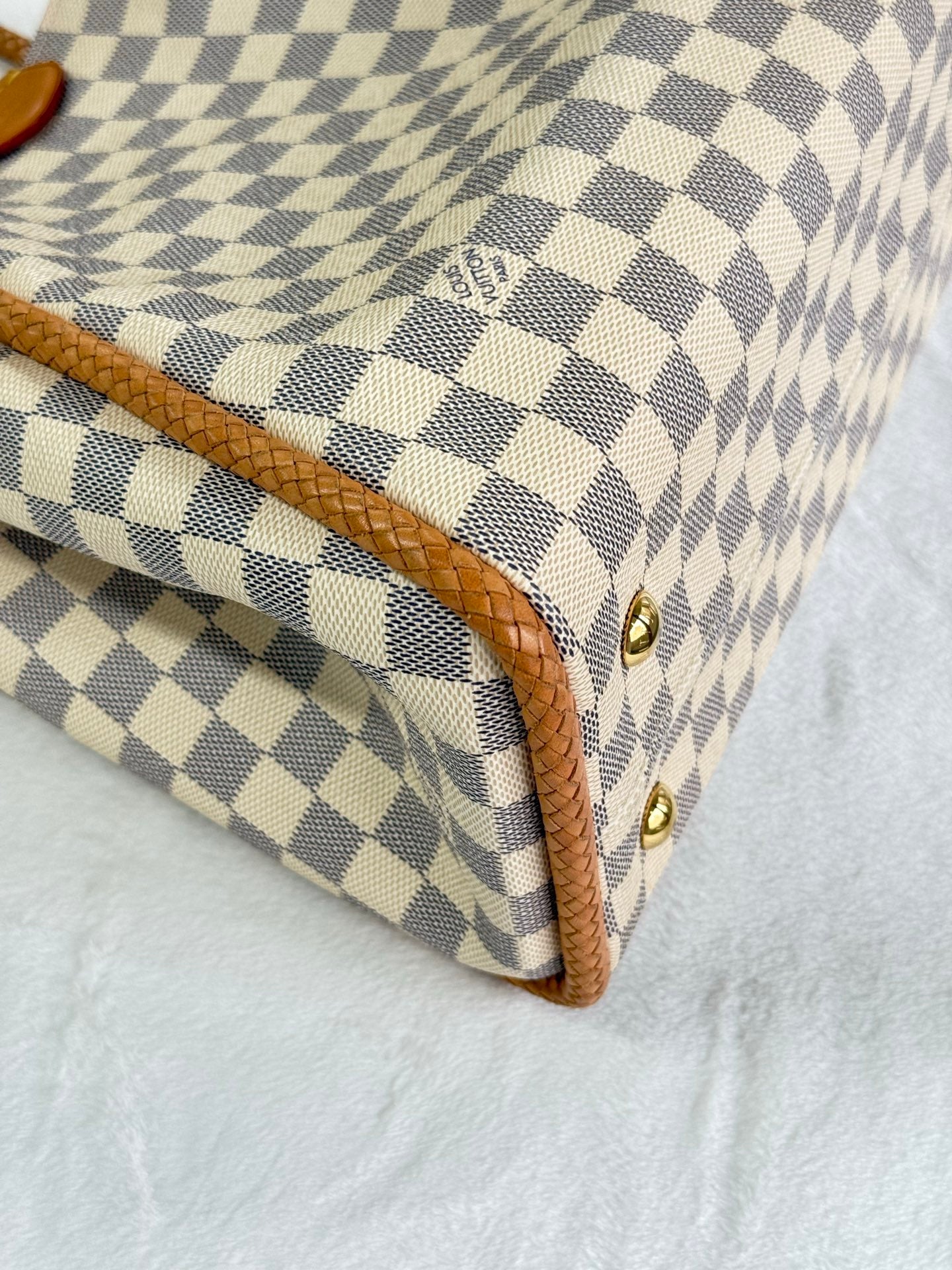 LOUIS VUITTON Damier Shoulder Bag