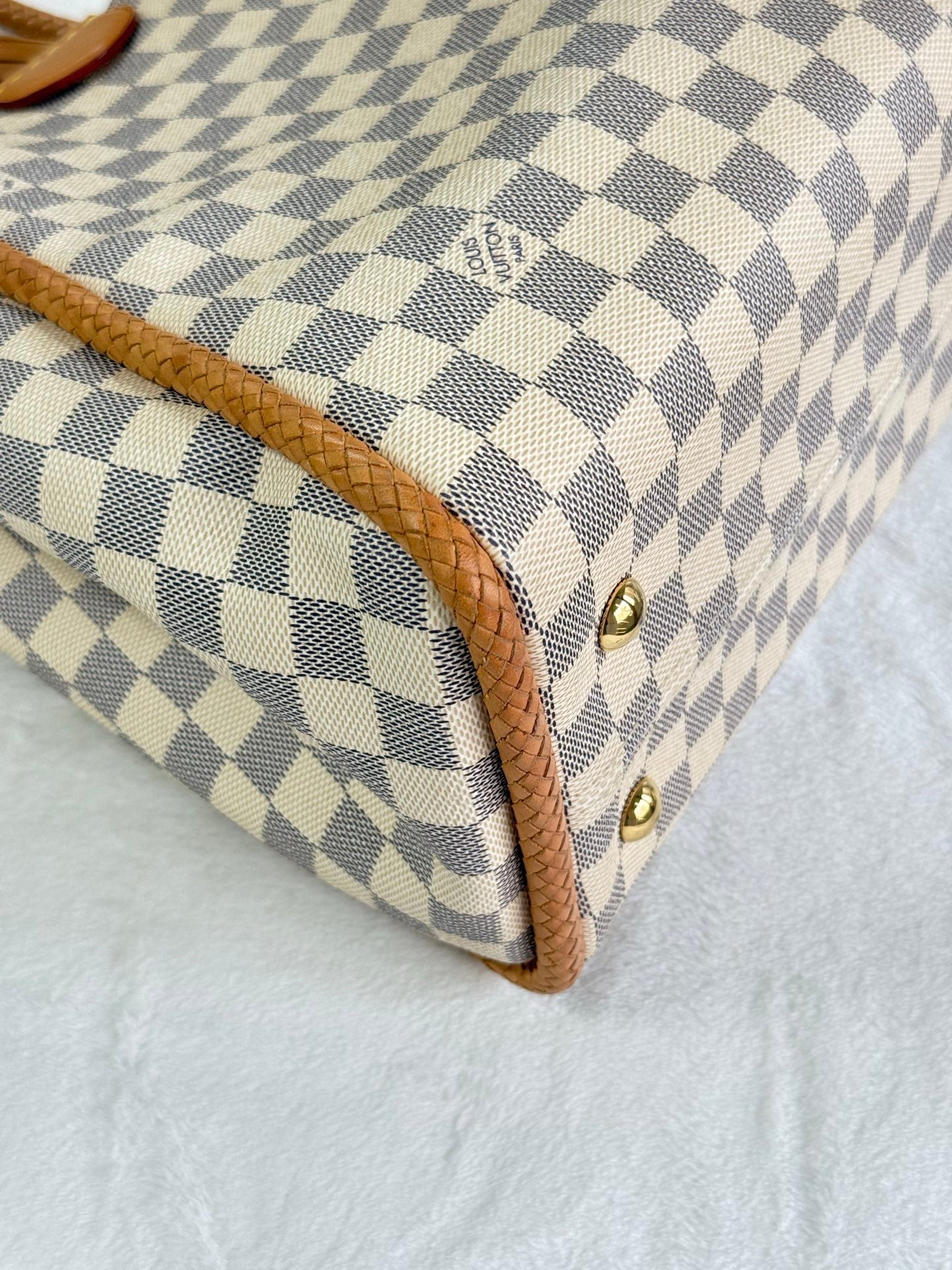 LOUIS VUITTON Damier Shoulder Bag