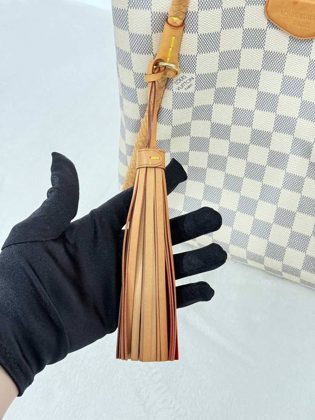 LOUIS VUITTON Damier Shoulder Bag