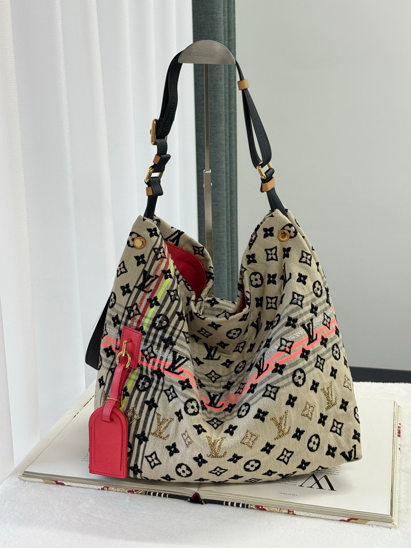 LOUIS VUITTON Monogram Bohemian M40359