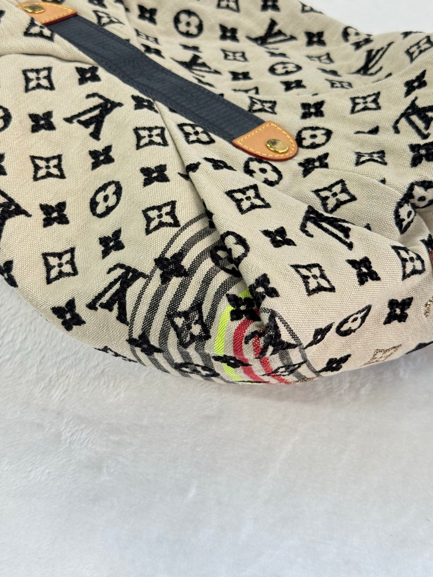 LOUIS VUITTON Monogram Bohemian M40359