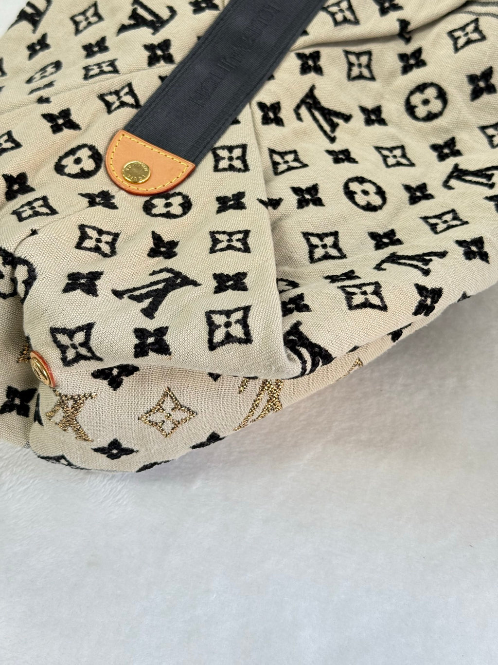 LOUIS VUITTON Monogram Bohemian M40359